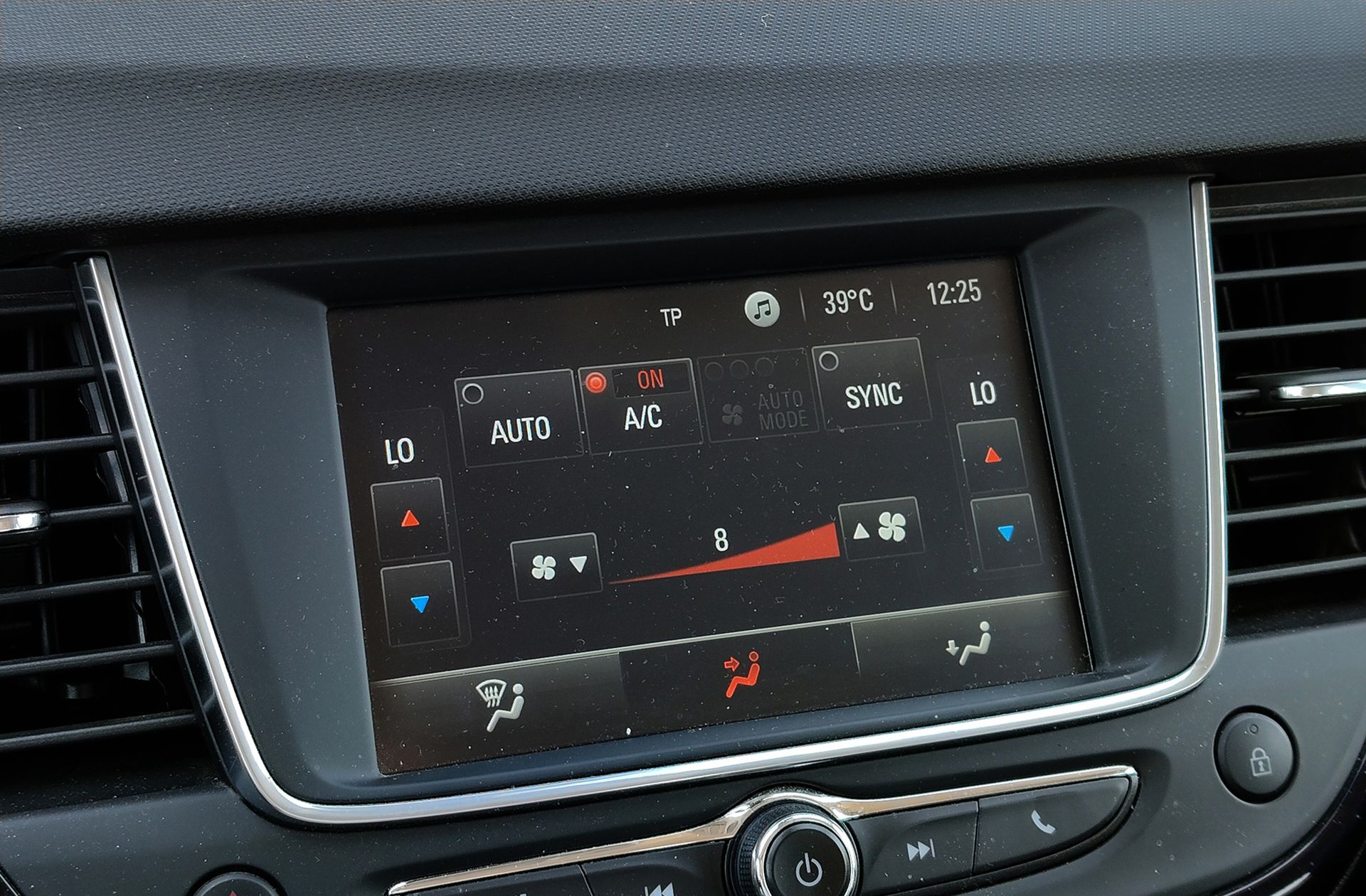 Opel Crossland 1.5 D Design Line 120 Aniversario - foto 30