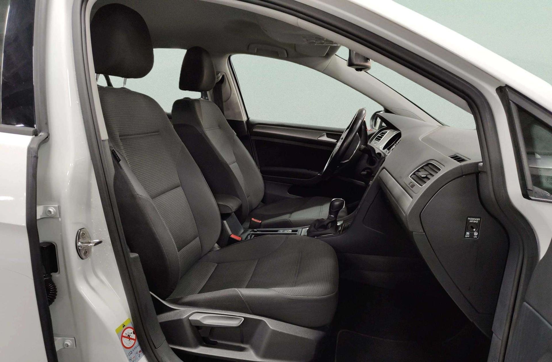 Volkswagen Golf Advance 1.6 TDI BMT DSG - foto 22