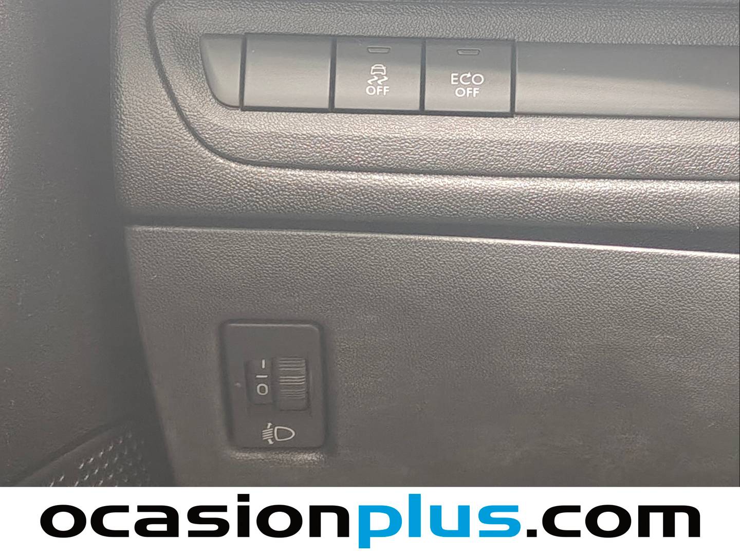 Peugeot 208 Peugeot 208 1.6 e-HDI Allure (92 CV) 2014