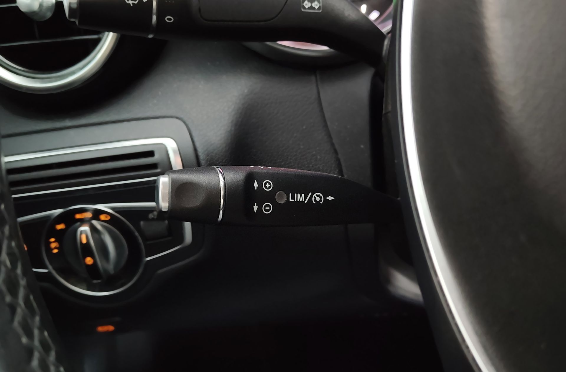Mercedes-Benz Clase C 220 BlueTEC Sportive Exclusive - foto 28