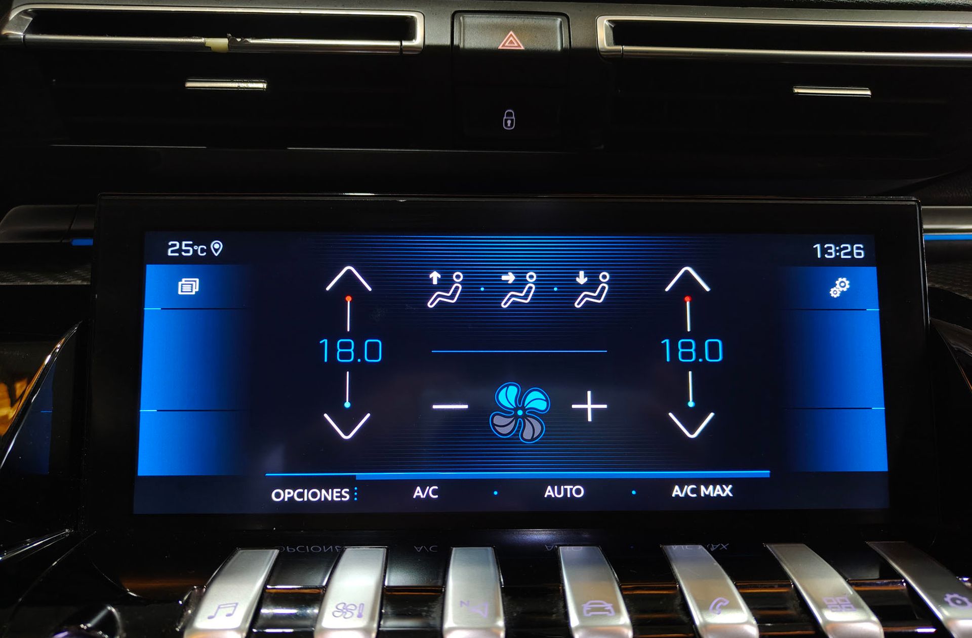 Peugeot 508 SW BlueHDi 130 Allure EAT8 - foto 30