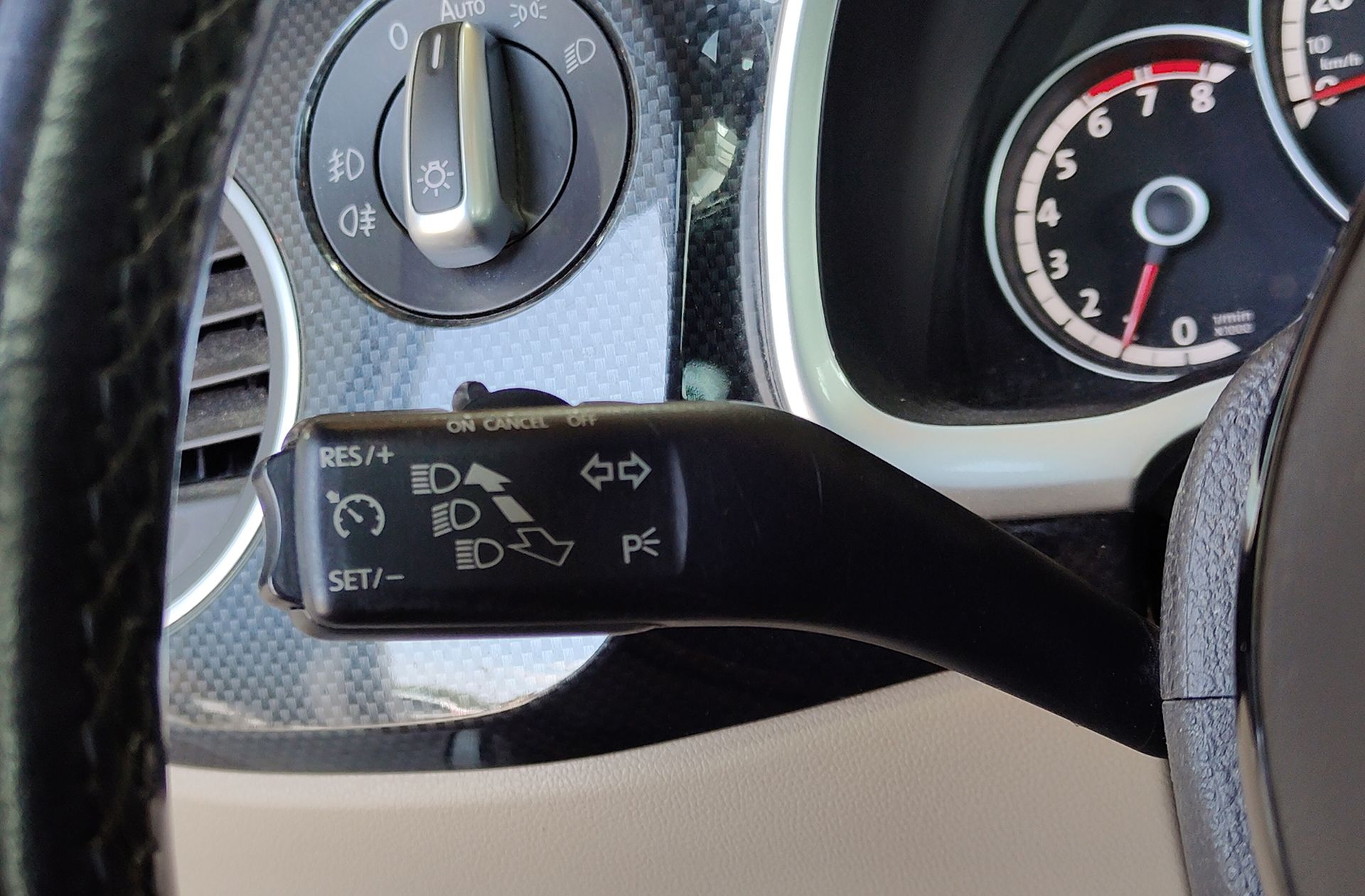 Volkswagen Beetle Sport 1.4 TSI BMT DSG - foto 28