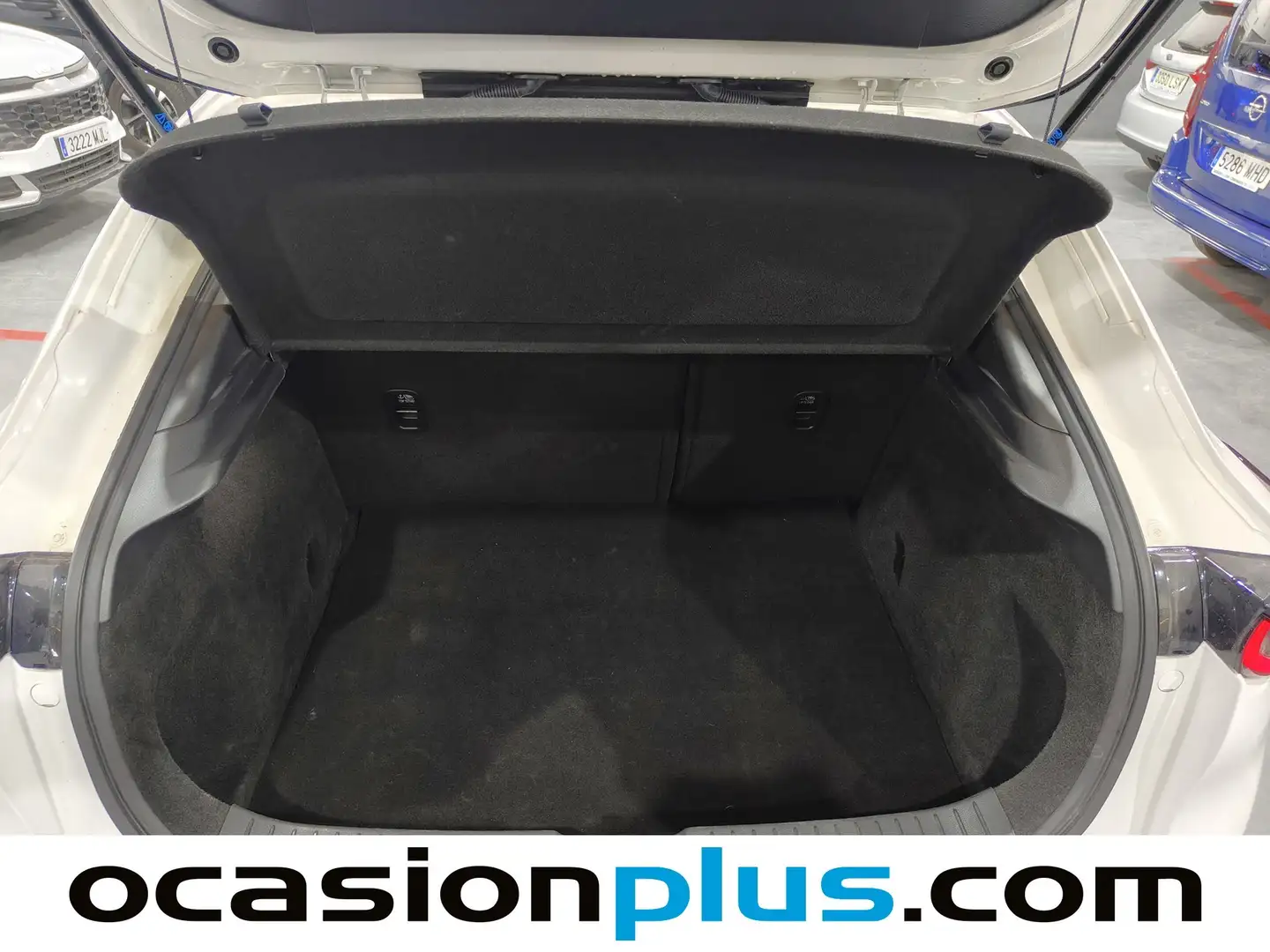 Foto Mazda CX-30 Mazda CX-30 2.5 e-Skyactive G MHEV Prime-Line AT (140 CV)