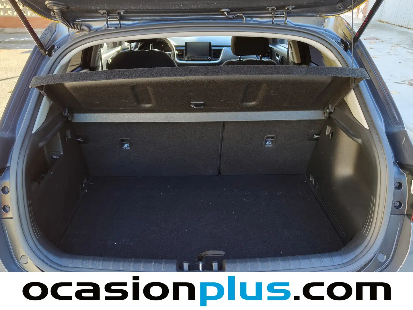 Foto KIA Stonic Kia Stonic 1.2 DPi Concept (84 CV)