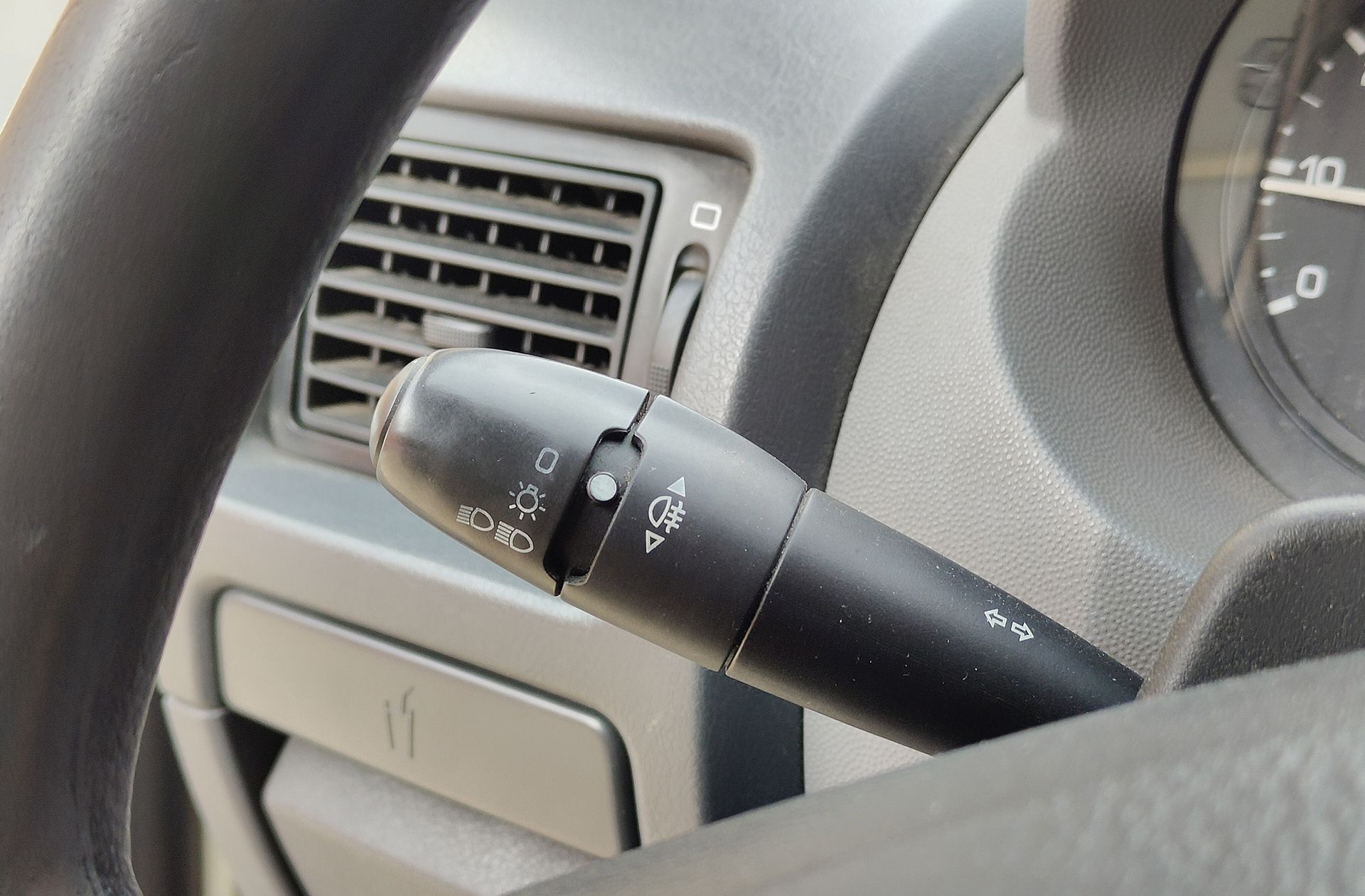 Peugeot Expert Combi 1.6 HDi L1 6 plazas - foto 19