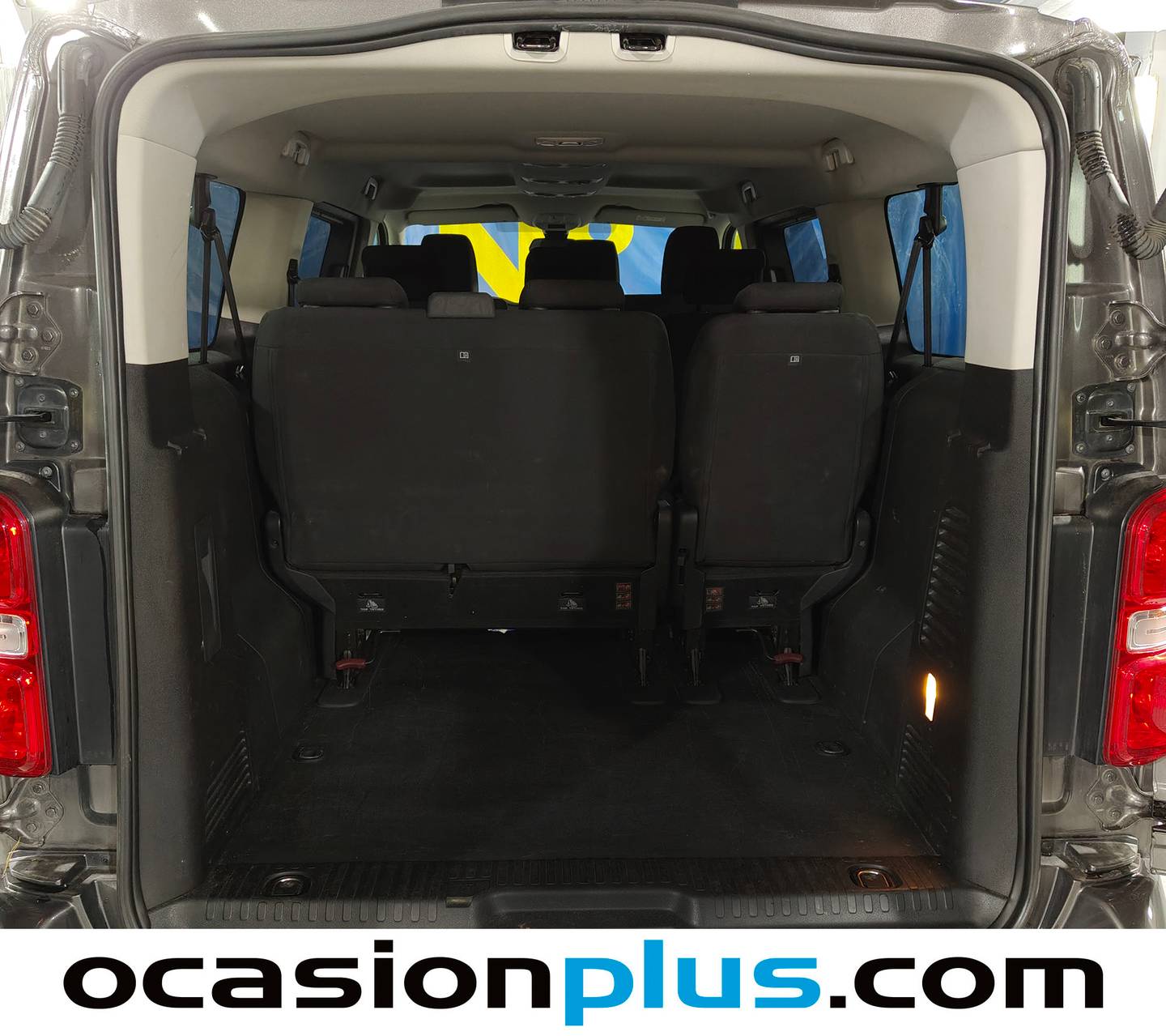 Foto Toyota Proace Verso Toyota Proace Verso 1.5D Shuttle VX L2 (120 CV) 9 Plazas siete plazas