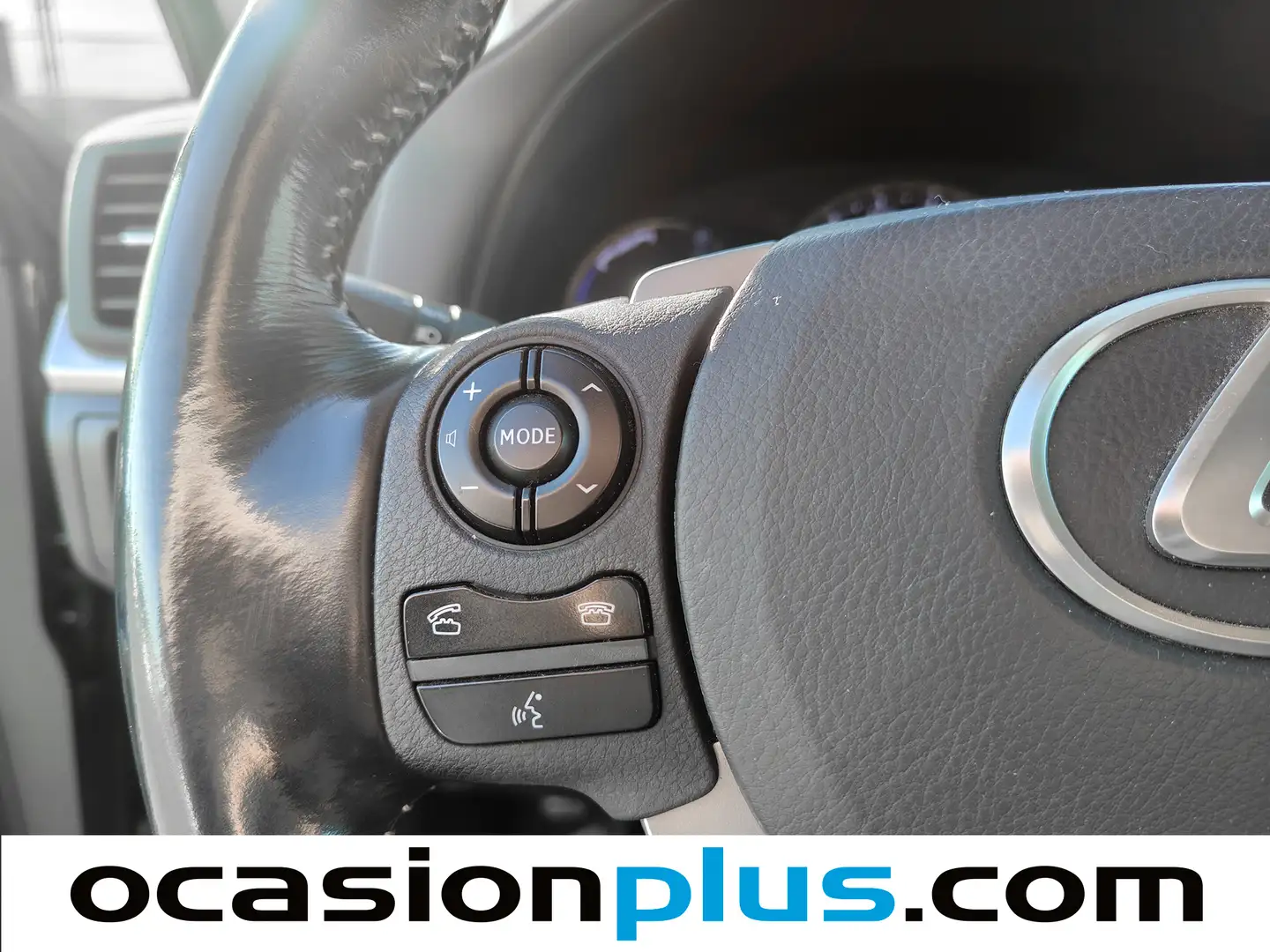 Foto Lexus CT Lexus CT 200h Business (136 CV)