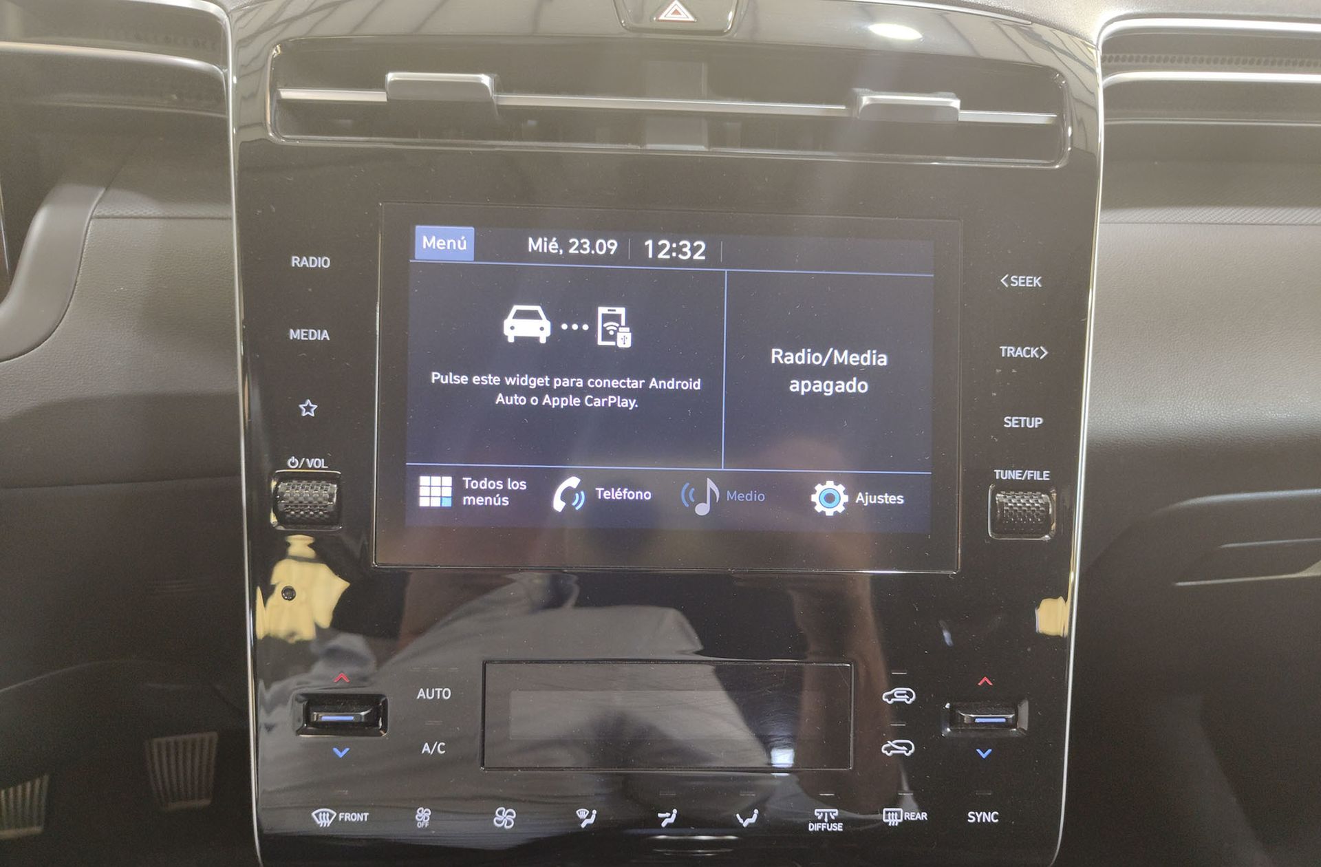 Hyundai Tucson 1.6 CRDi Maxx - foto 34