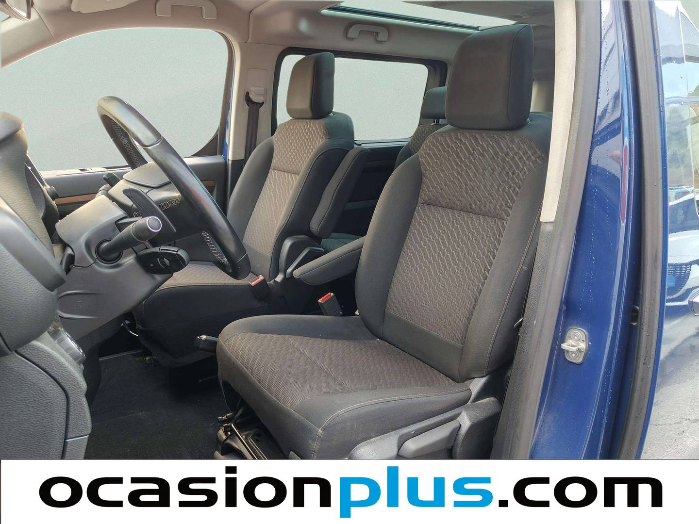 Foto asientos delanteros Toyota Proace Verso Toyota Proace Verso Combi 2.0D Advance (177 CV)9 Plazas