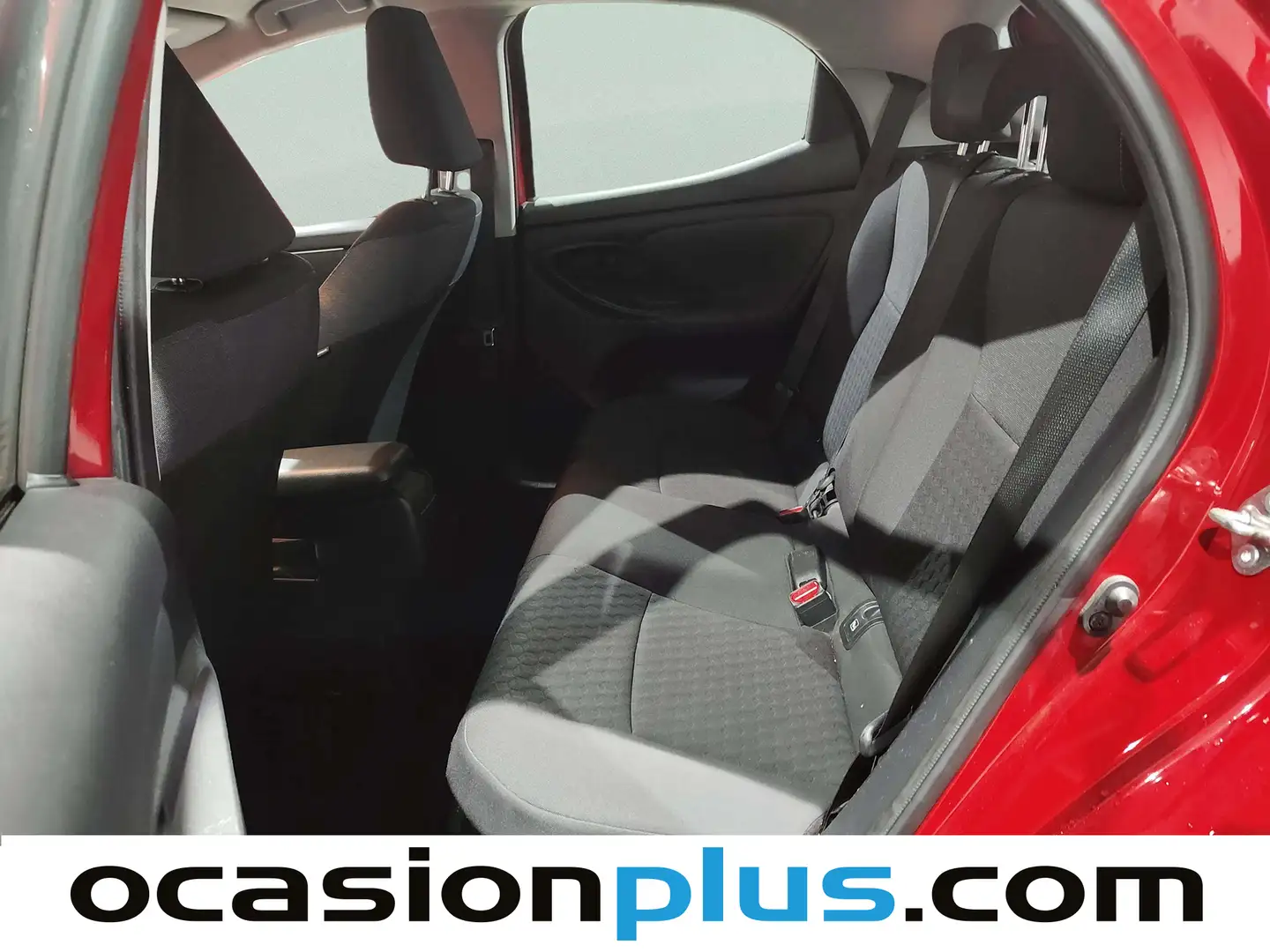 Foto Toyota Yaris Toyota Yaris 120H Business Plus (116 CV)