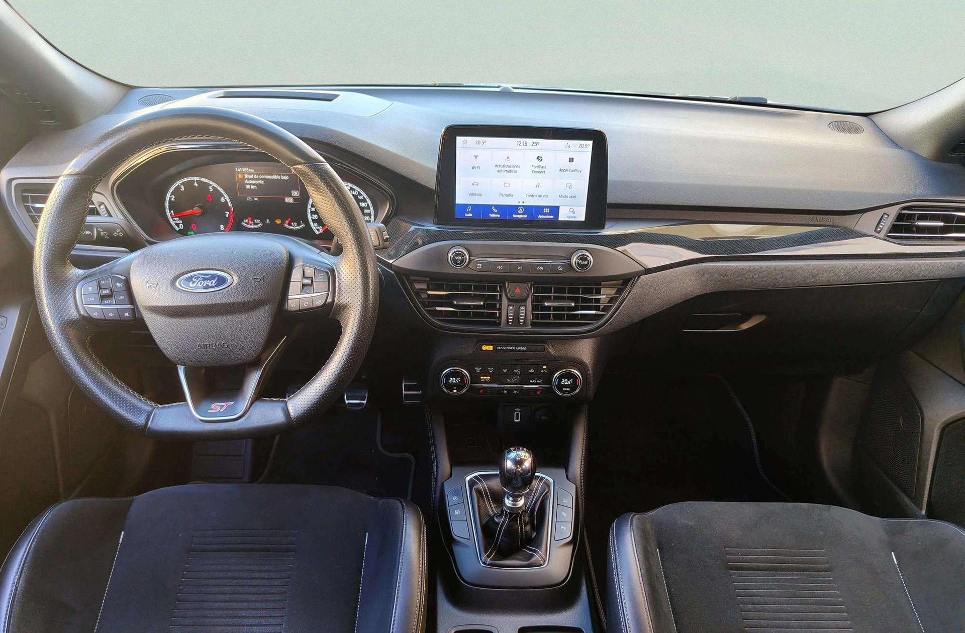 Ford Focus 2.3 EcoBoost ST - foto 6
