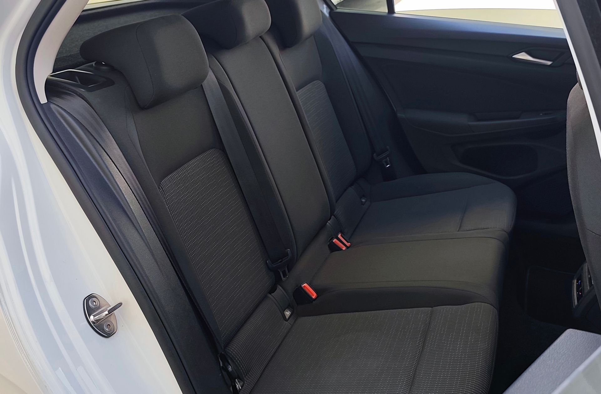 Volkswagen Golf Life 2.0 TDI - foto 17