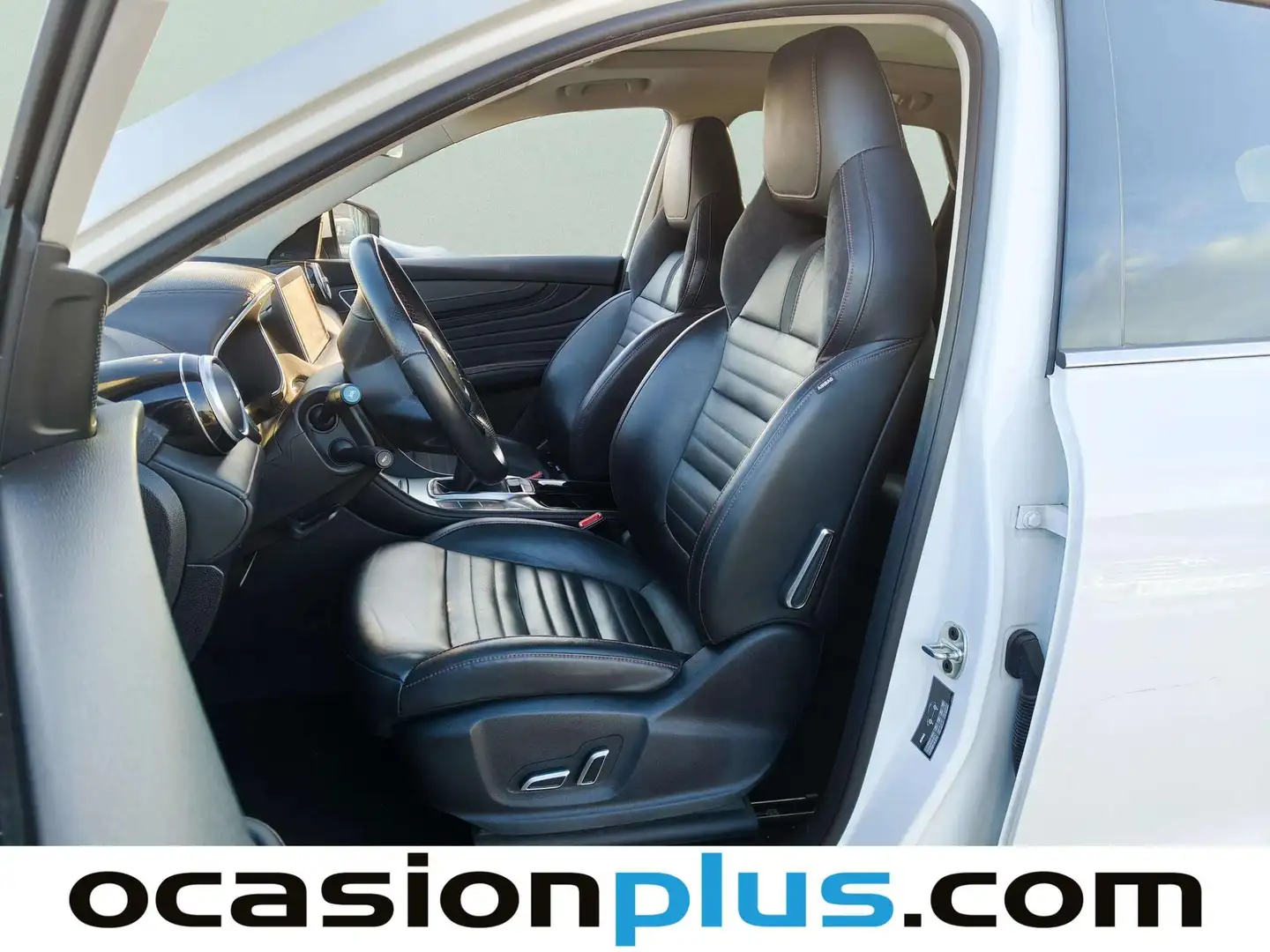 Foto MG HS MG HS 1.5 Turbo GDI Luxury (162 CV)