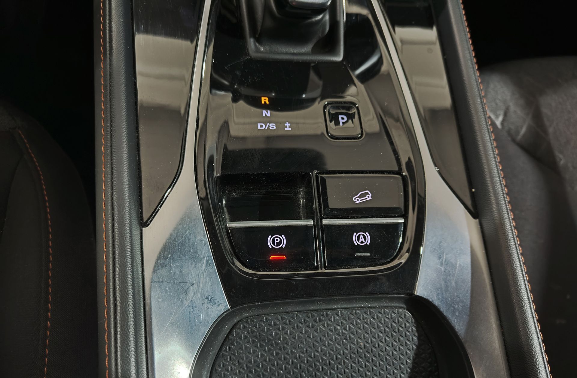 MG HS 1.5T Comfort DCT - foto 29