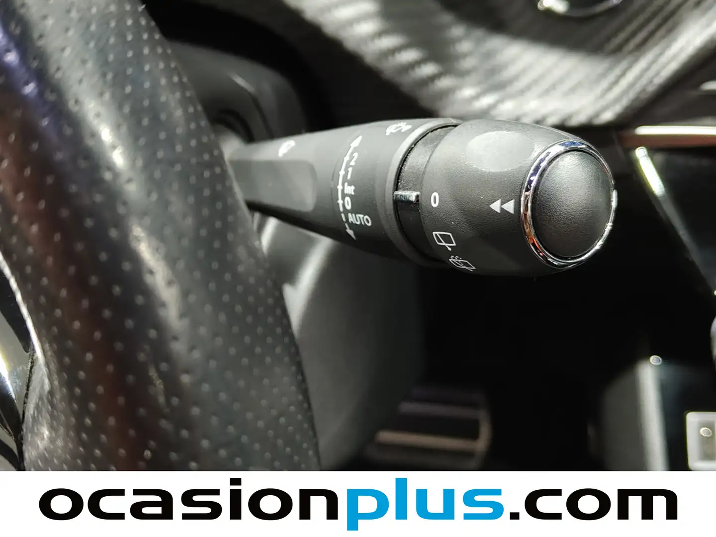 Foto Peugeot 2008 Peugeot 2008 BlueHDi 130 S&S GT Line EAT8 (130 CV)