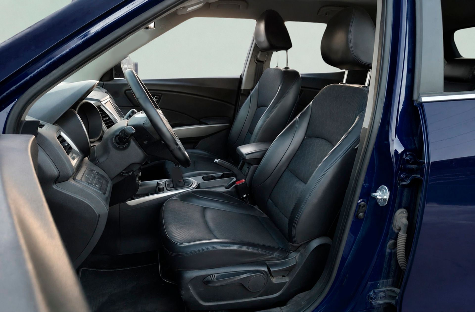 SsangYong Tivoli D16T Premium 4x2 - foto 7