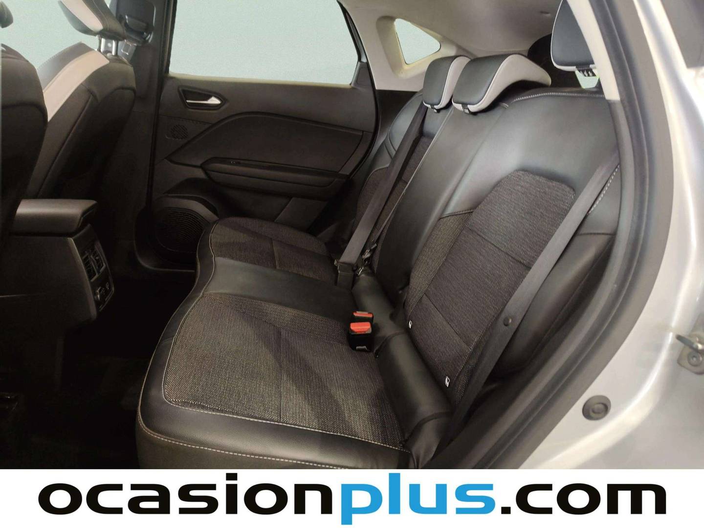Foto asientos traseros Renault Captur Renault Captur Techno TCe (90 CV)