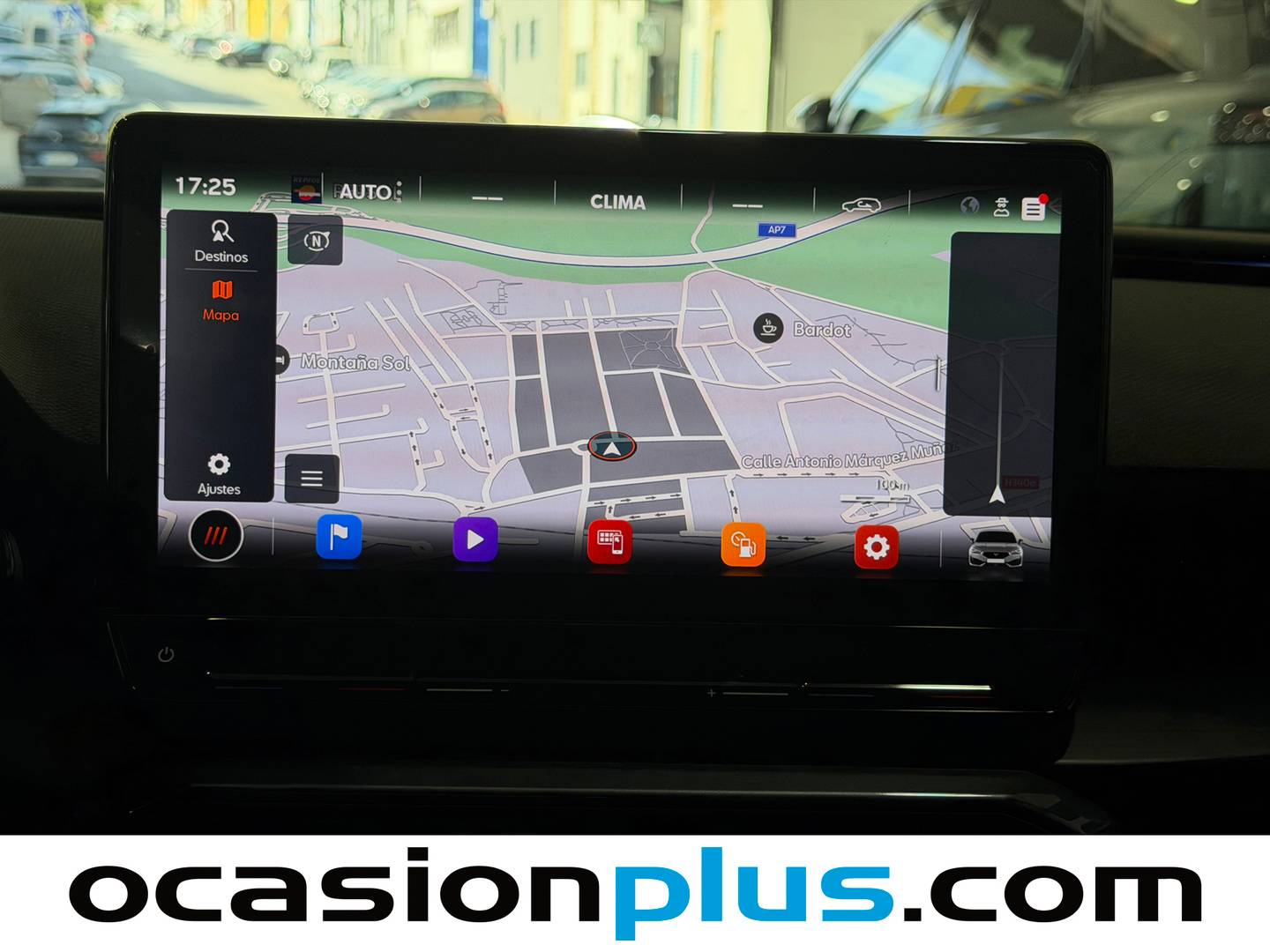 Extras y acabados del Cupra León Cupra León 1.5 eTSI DSG (150 CV)