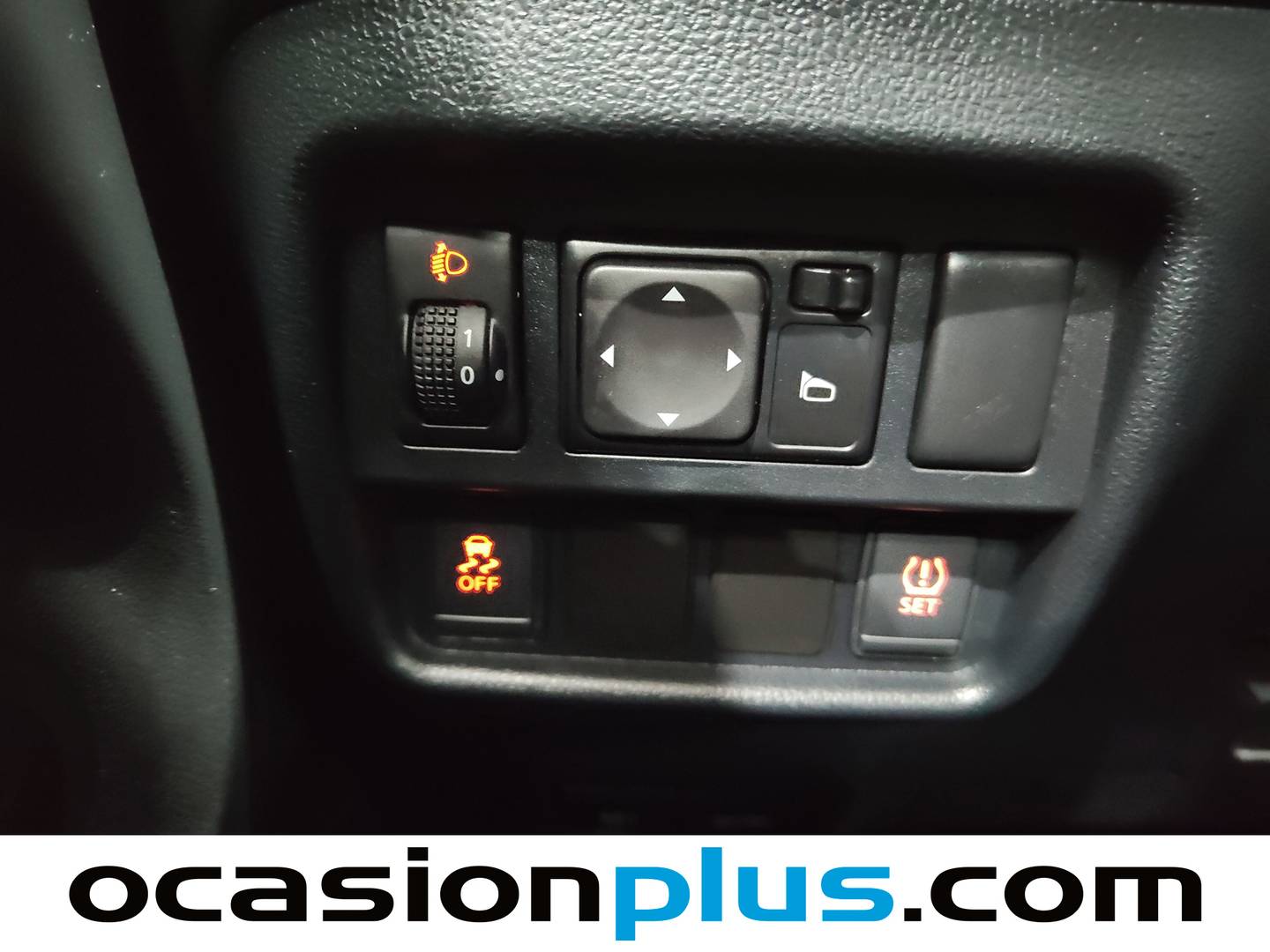 Foto Nissan JUKE Nissan Juke 1.6 Visia 4x2 (94 CV)