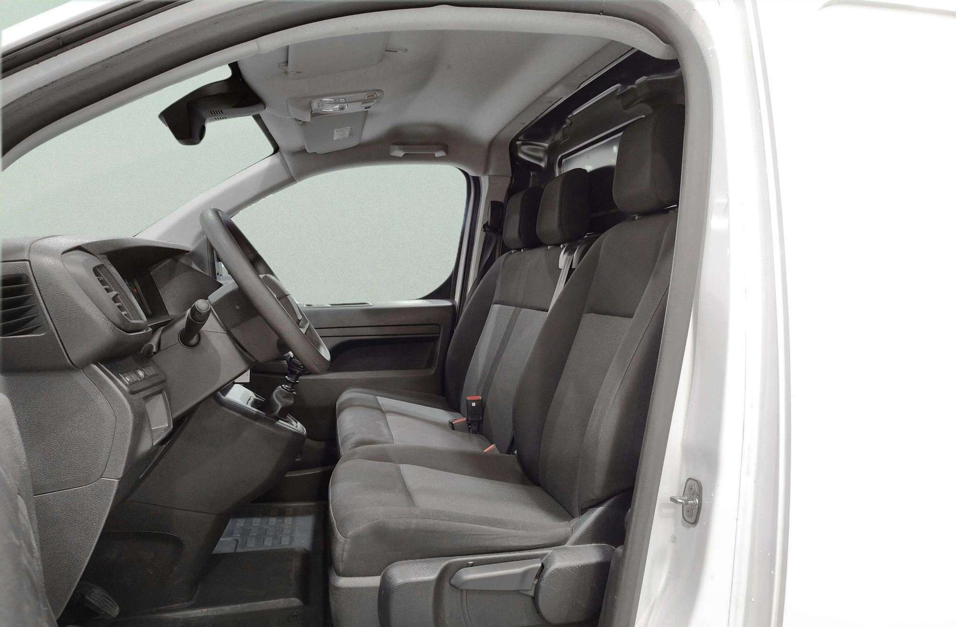 Fiat Scudo Furgon 1.5 BlueHDi L2 - foto 9
