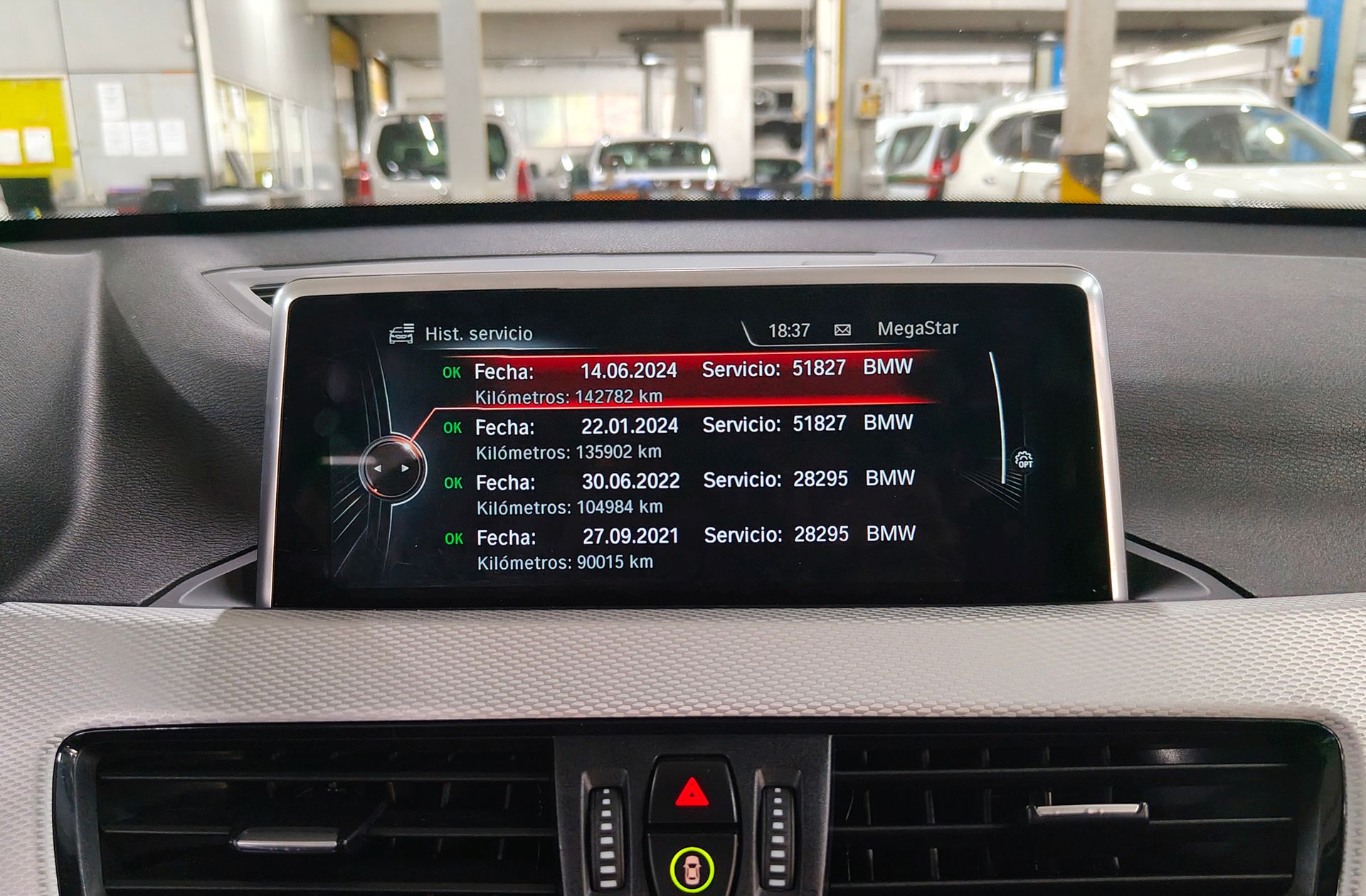 BMW X1 sDrive18d Pack M - foto 21