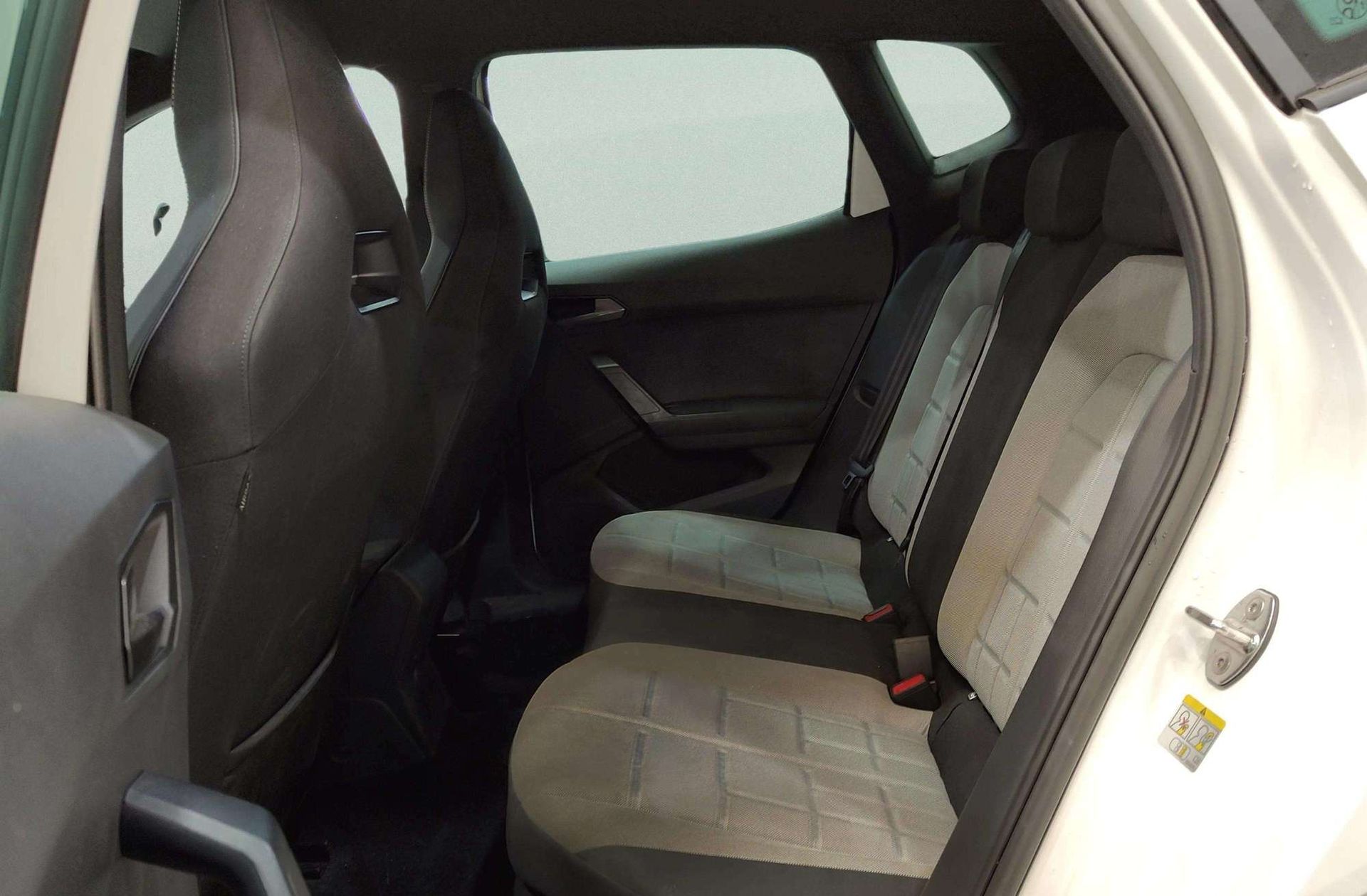 SEAT Arona 1.0 TSI FR - foto 13