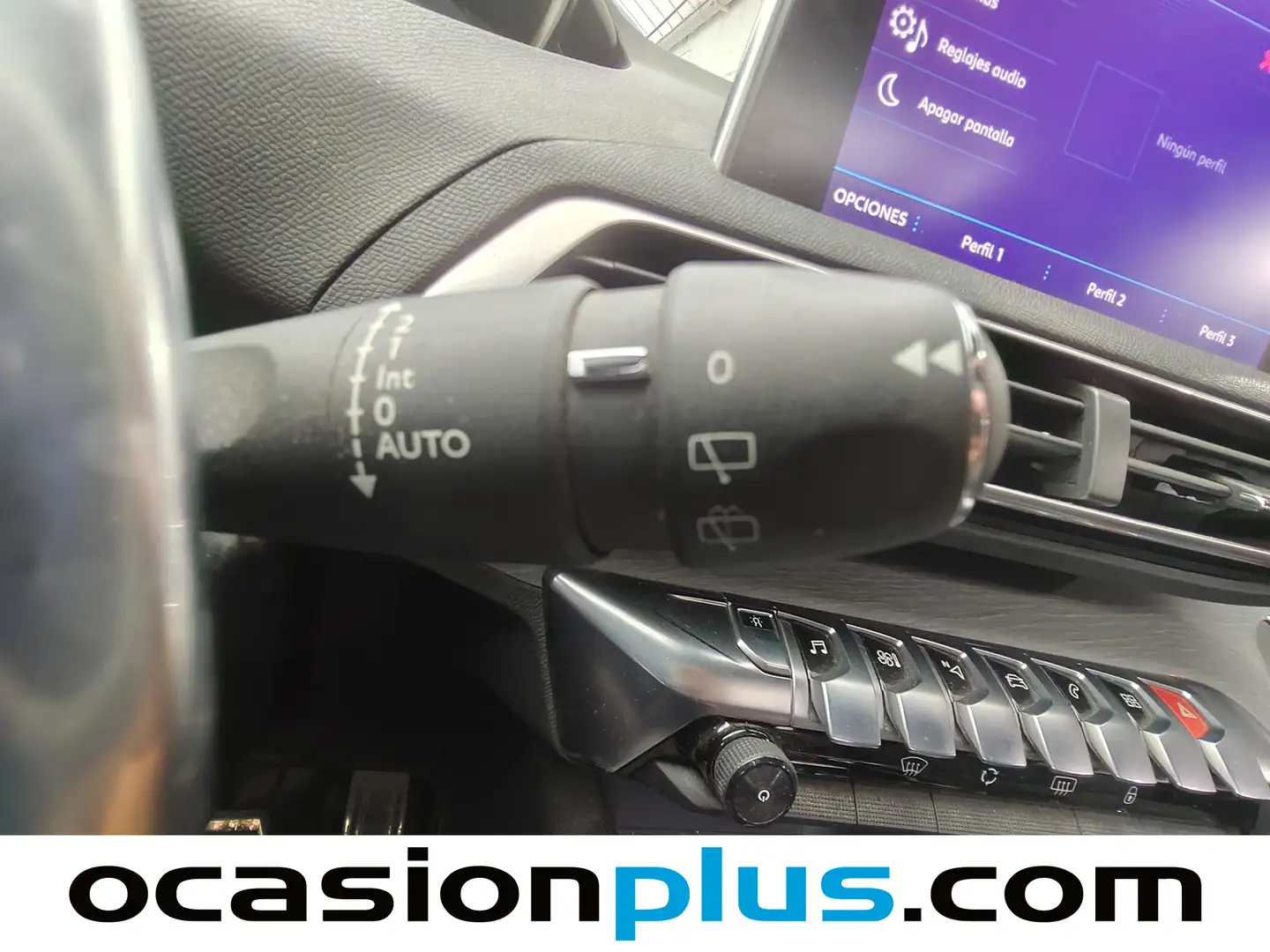 Foto Peugeot 3008 Peugeot 3008 BlueHDI 180 S&S GT EAT8 (180 CV)