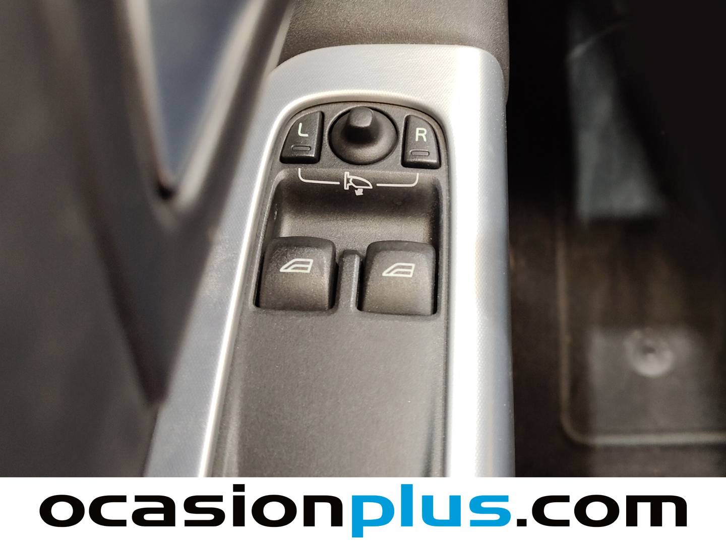 Volvo C30 Volvo C30 1.6D DRIVe Momentum (109 CV) de segunda mano