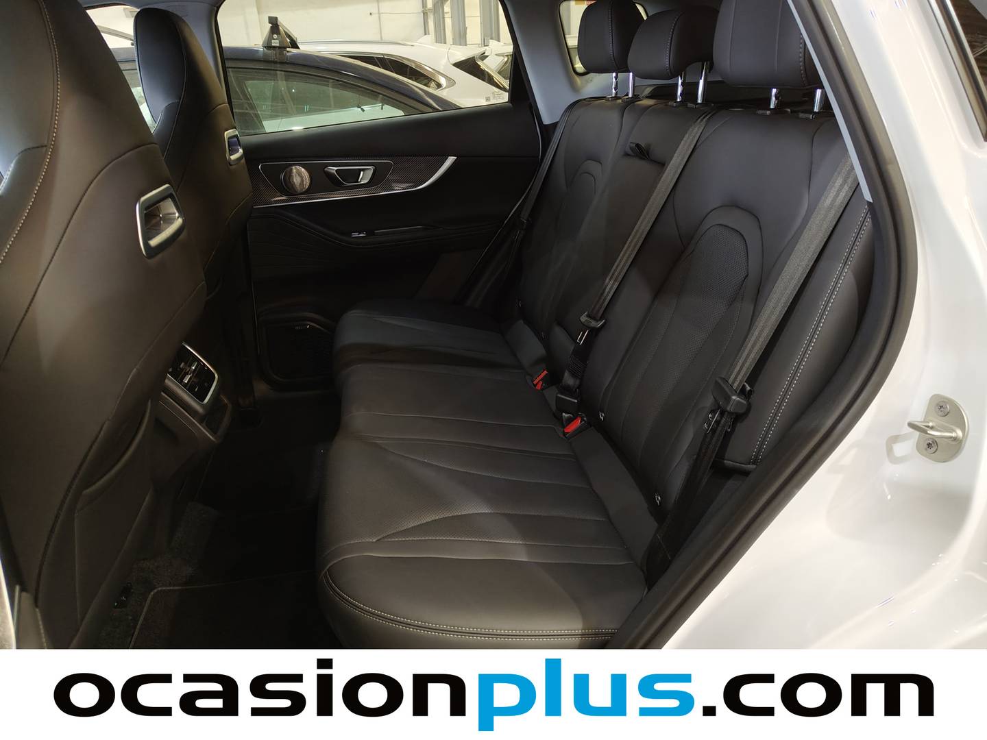 Foto asientos traseros EBRO S700 EBRO S700 1.6 TGDI Luxury 7 DCT  (147 CV)