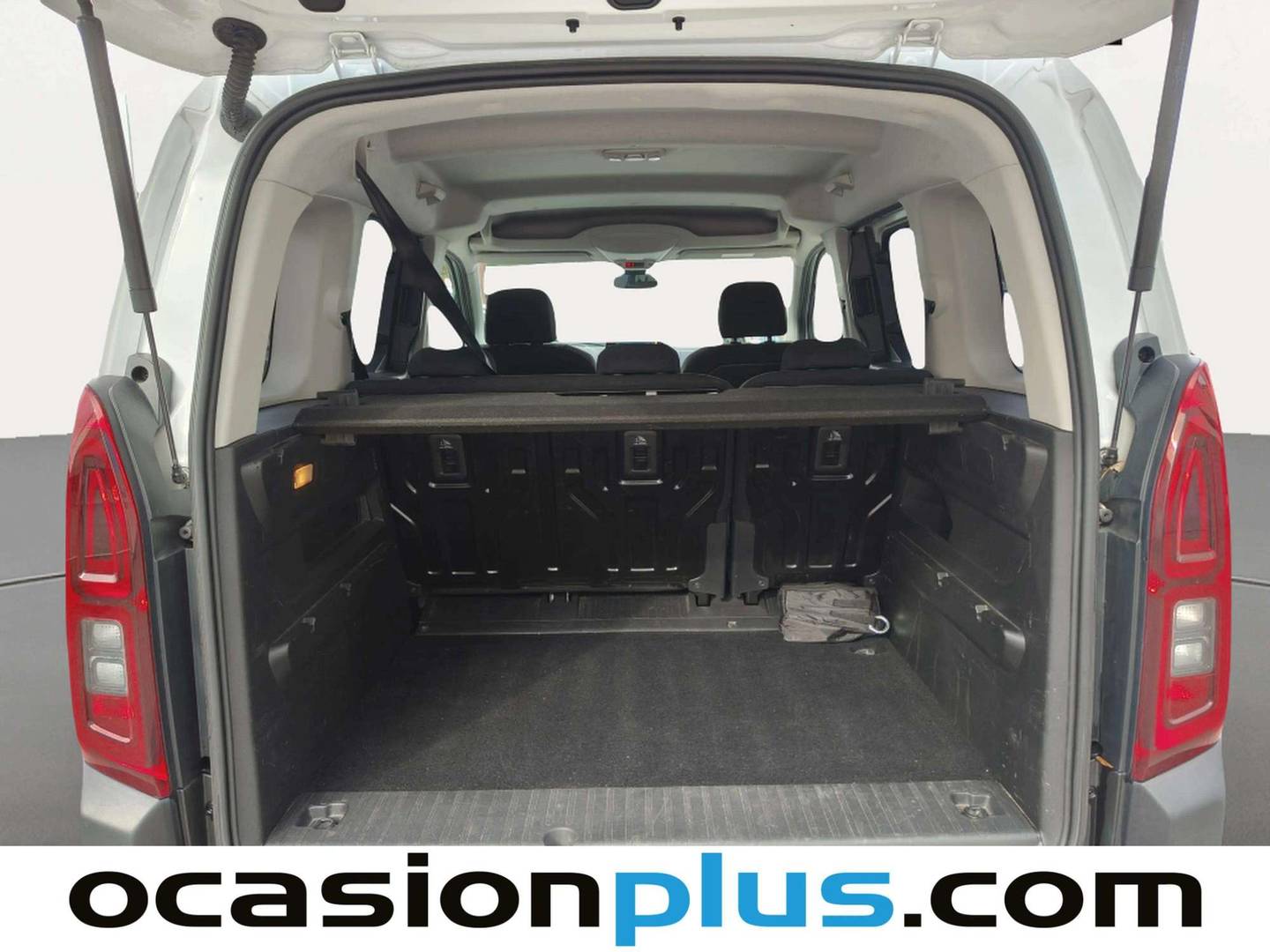 Fotos maletero Citroën Berlingo Citroen Berlingo BlueHDi 100 S&S Talla M Feel (102 CV)