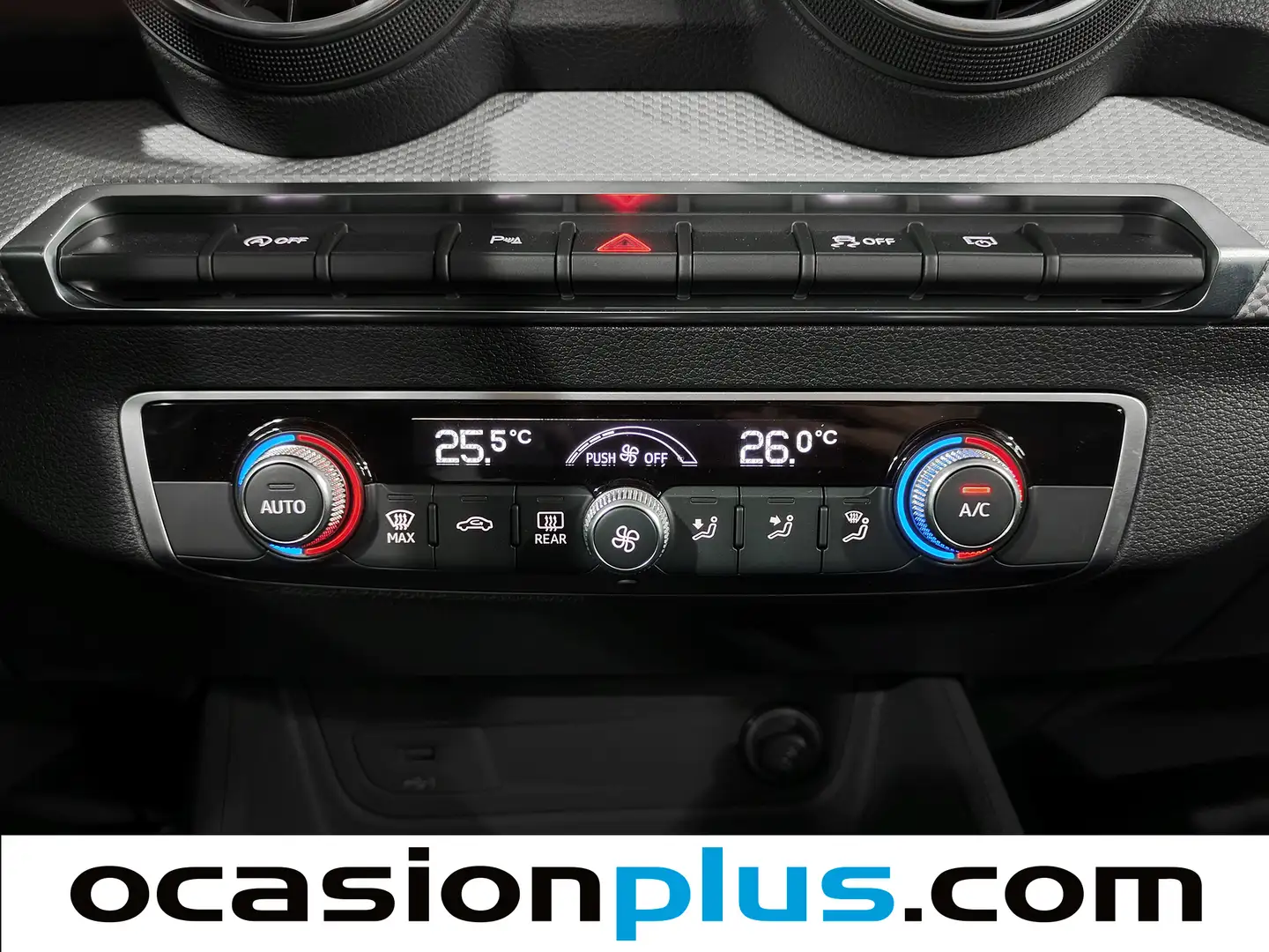 Foto Audi Q2 Audi Q2 Advanced 30 TDI (116 CV) S tronic