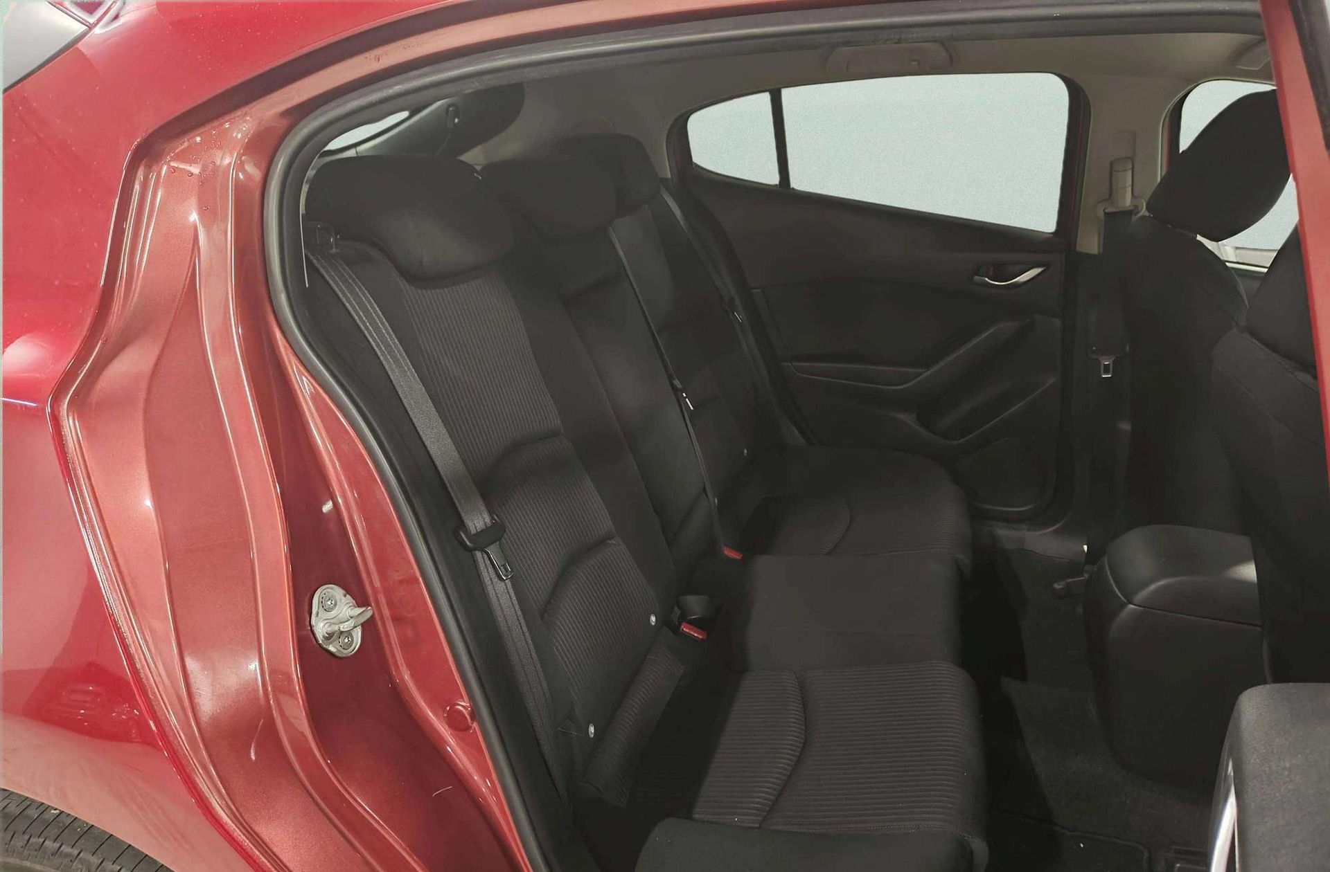 Mazda Mazda3 2.0 GE Luxury - foto 18
