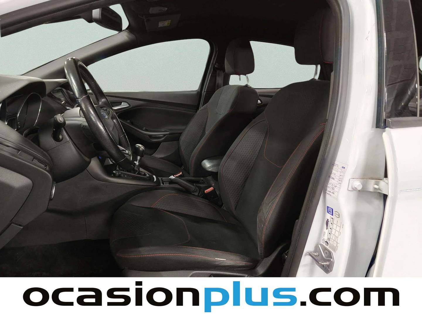 Foto asientos delanteros Ford Focus Ford Focus 1.0 Ecoboost S&S ST-Line (125 CV)