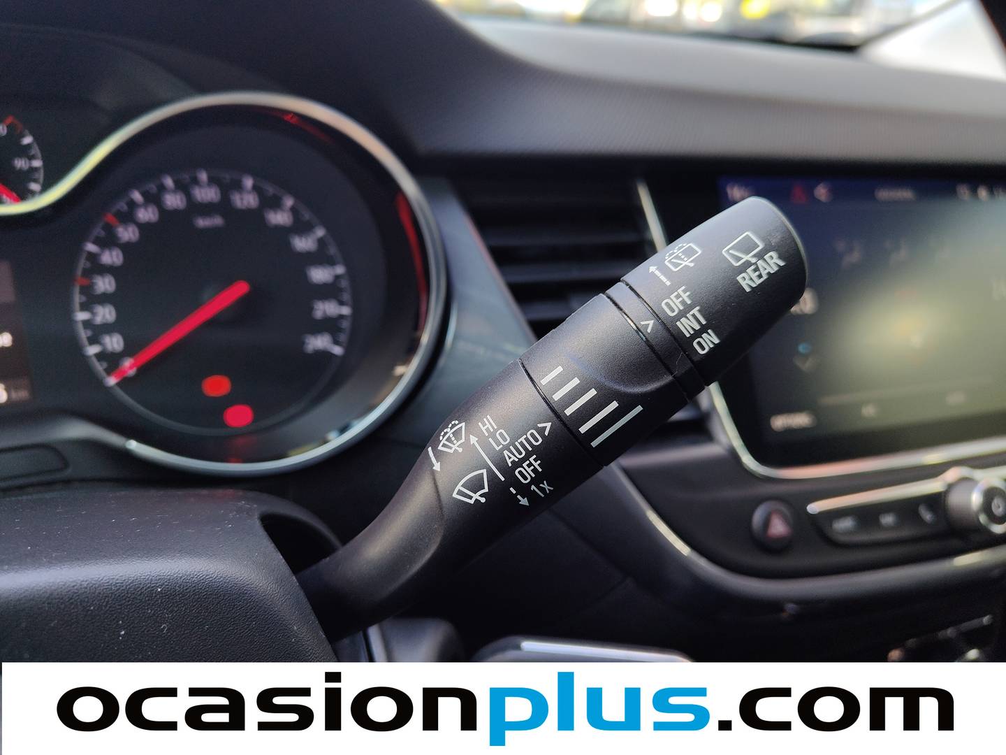 Acabados Opel Crossland Opel Crossland 1.2 Elegance Auto (130 CV)