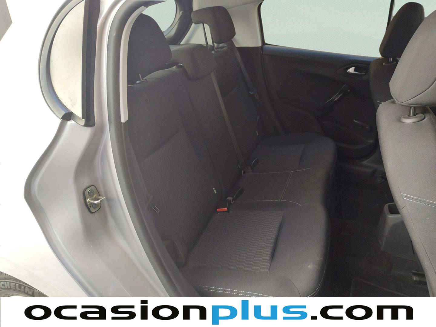 Foto Peugeot 208 Peugeot 208 PureTech 82 Style  (82 CV)