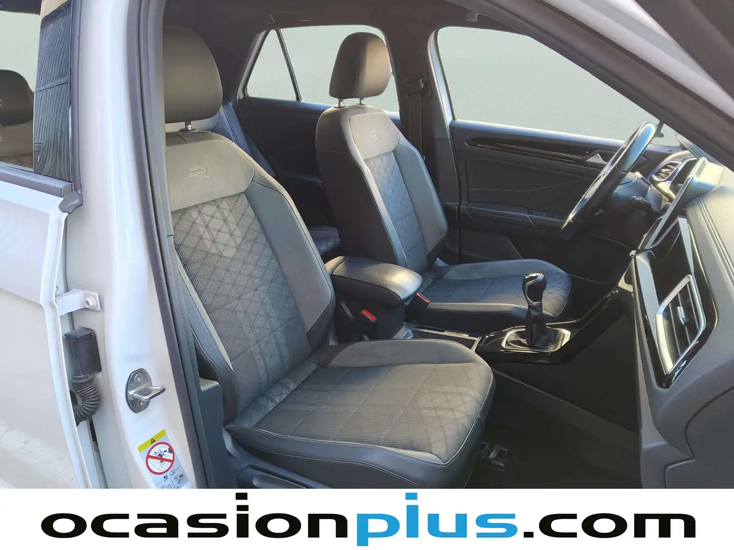 Foto Volkswagen T-Roc Volkswagen T-Roc R-Line 1.5 TSI (150 CV)