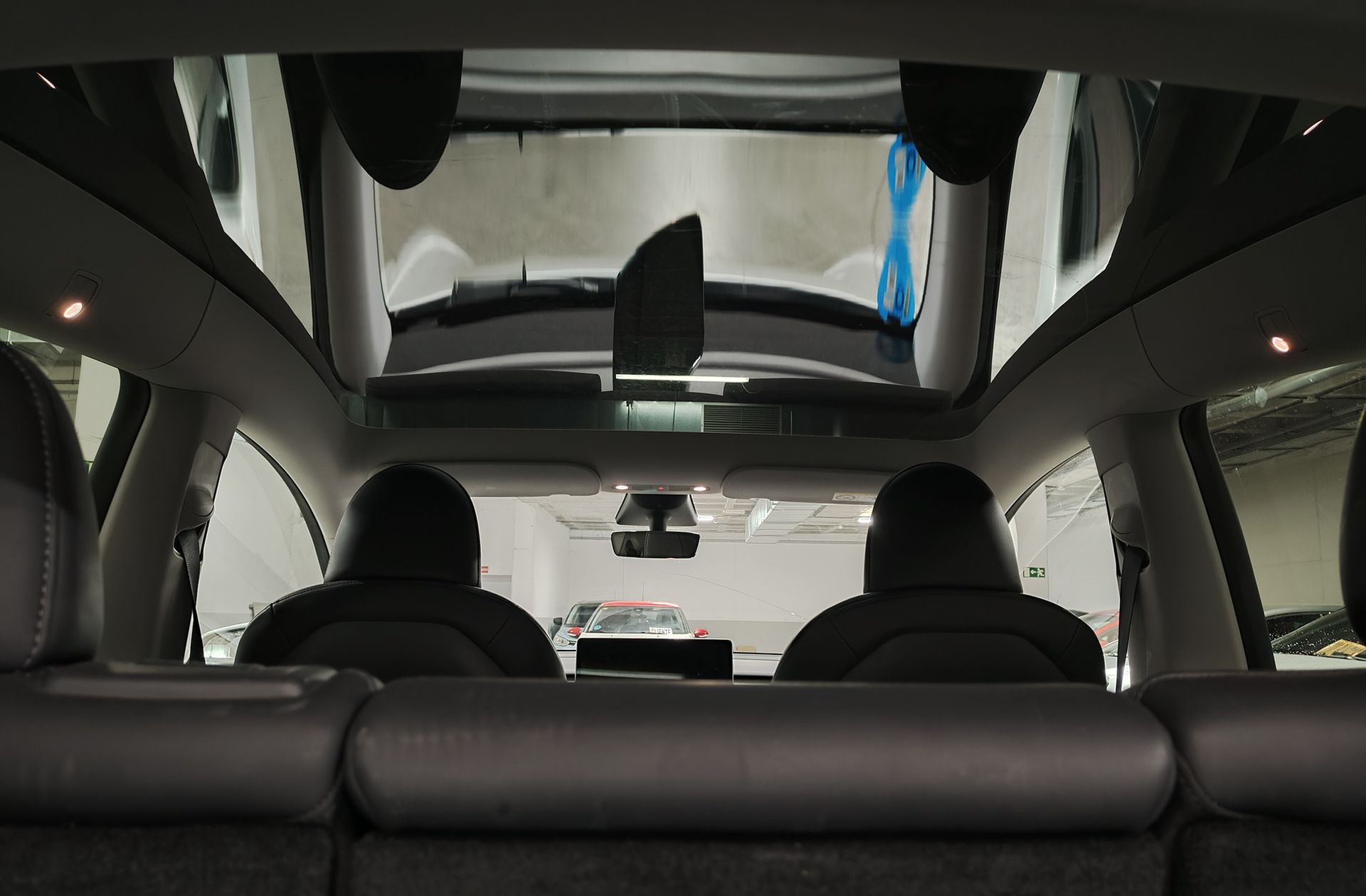 Tesla Model Y Tracción Trasera RWD - foto 6