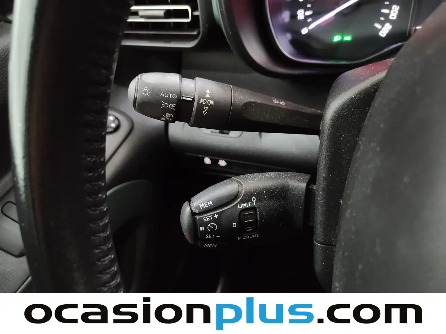 Foto Citroën Berlingo Citroen Berlingo BlueHDi 100 S&S Talla M Shine (102 CV)