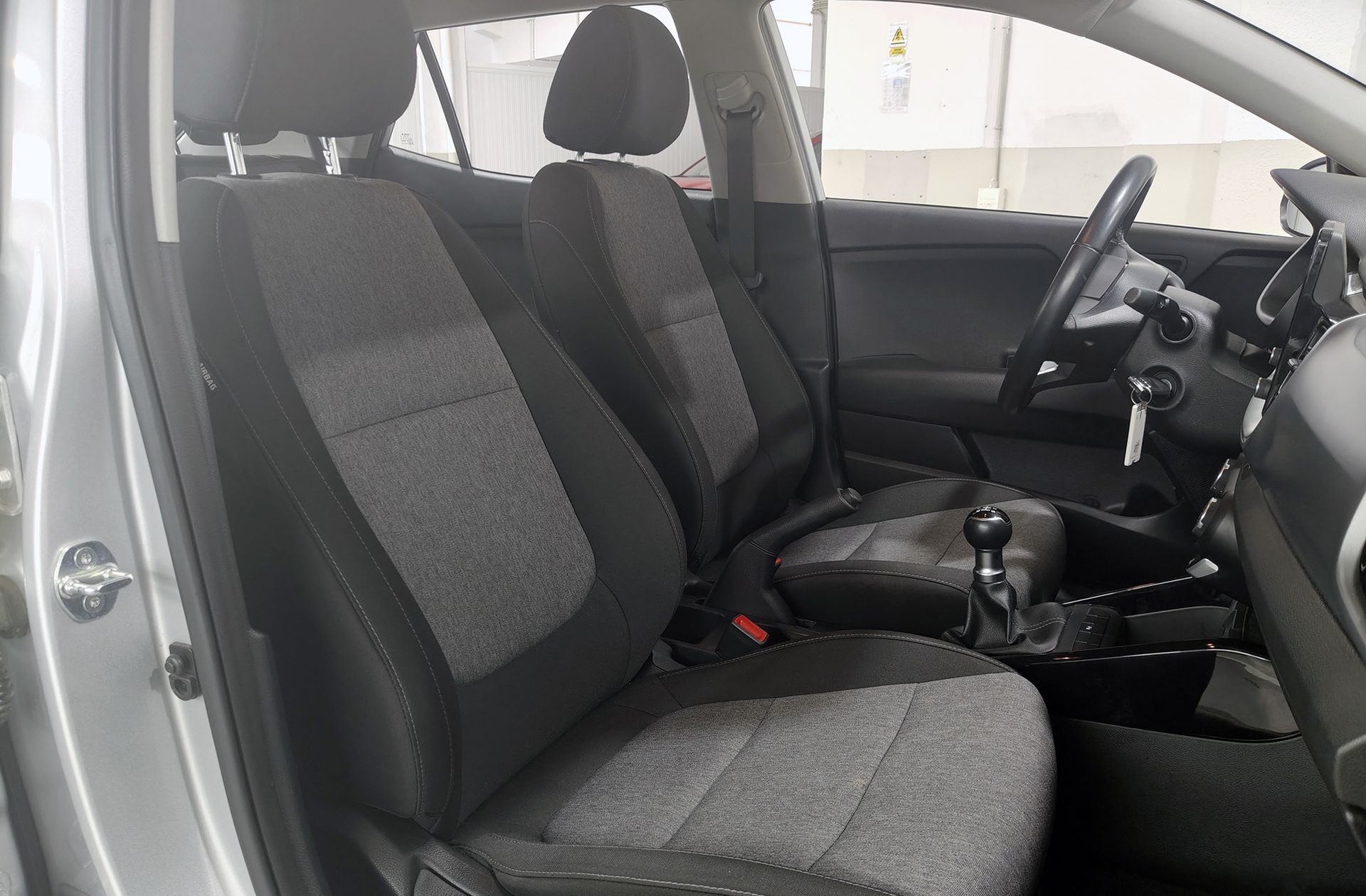 Kia Stonic 1.2 DPi Drive - foto 16