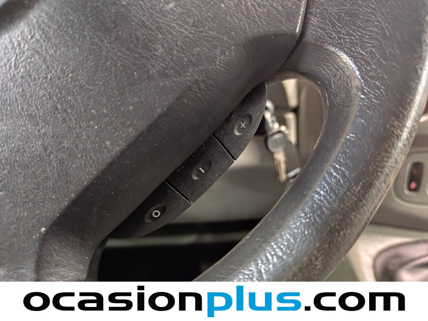 Opel Vivaro Opel Vivaro Combi 2.5 CDTI Corto 2.9t (135 CV) Camperizada 4 Plazas seminuevo