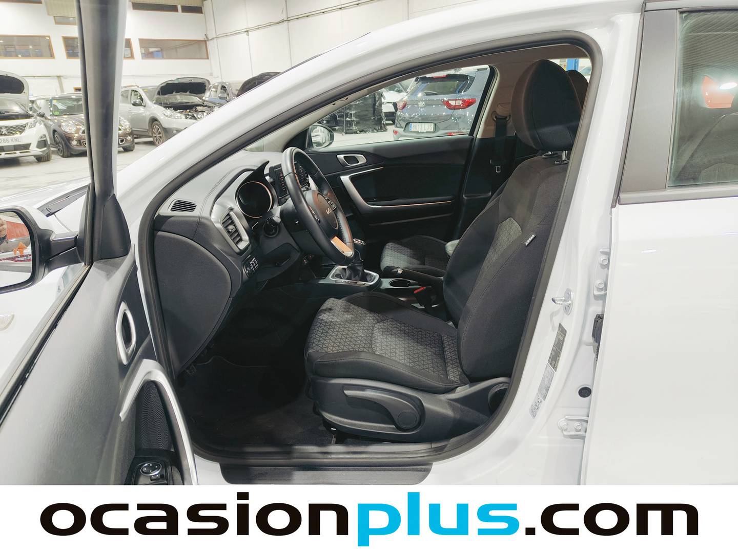 Foto KIA Ceed Kia Ceed 1.0 T-GDi Concept (100 CV)