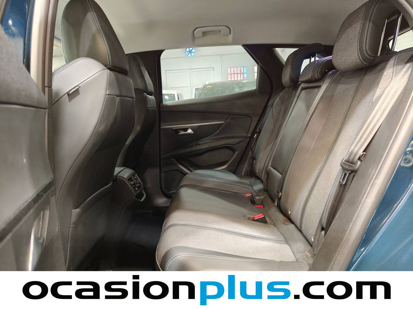 Foto asientos traseros Peugeot 3008 Peugeot 3008 PureTech 130 S&S Allure  (130 CV)