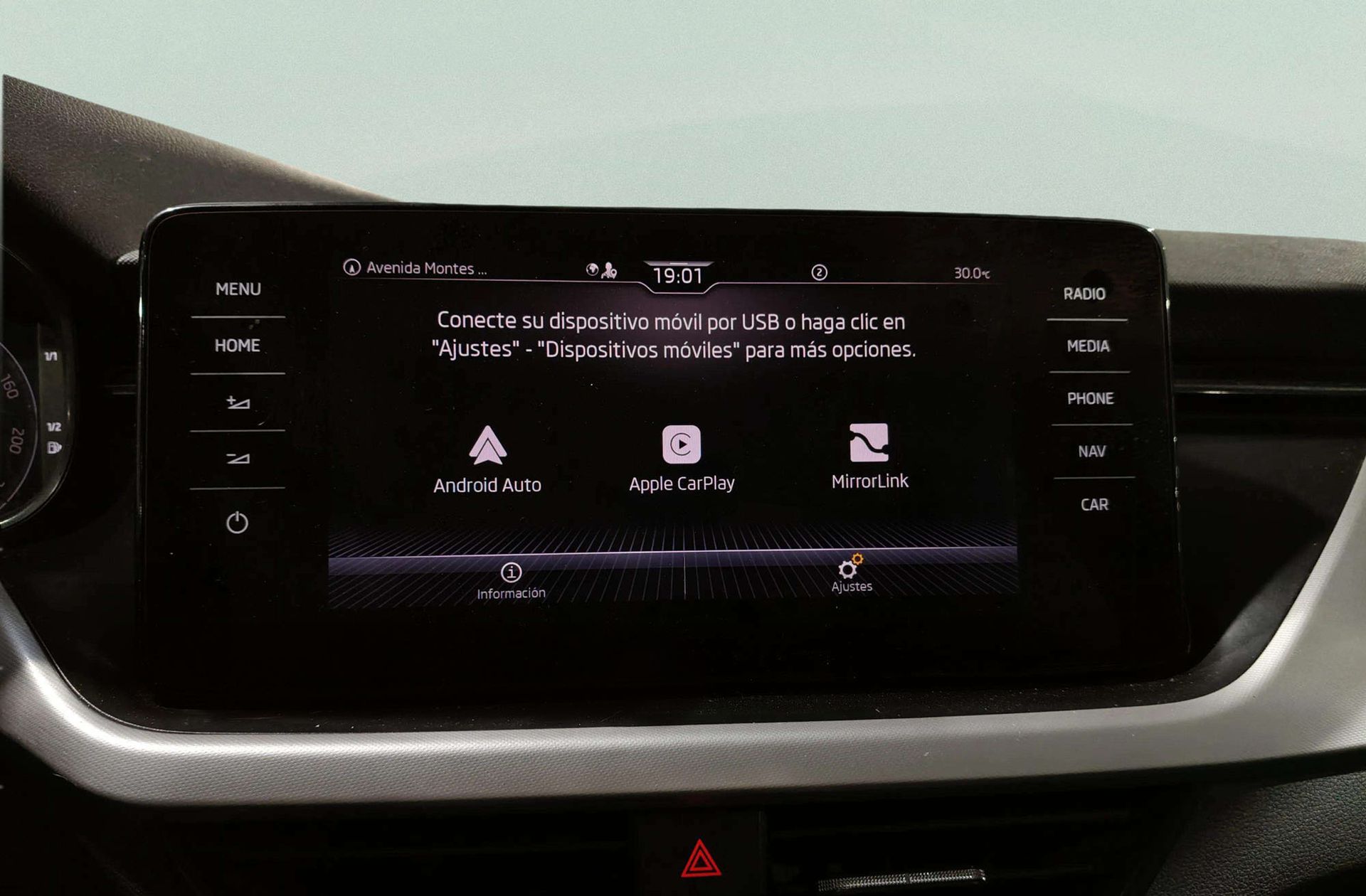 Škoda Kamiq 1.0 TSI Ambition - foto 8