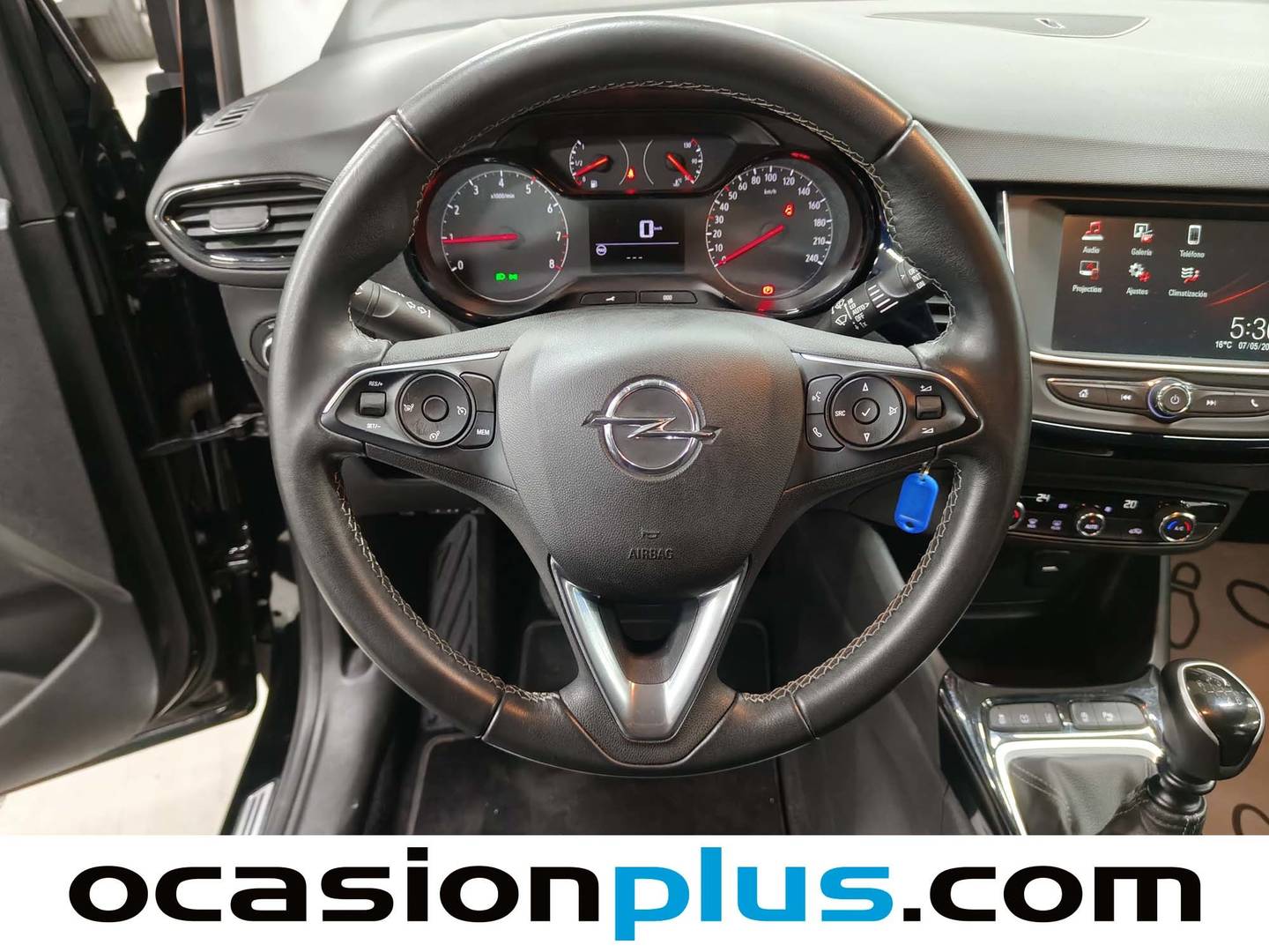 Foto Opel Crossland X Opel Crossland X 1.2 S&S Design Line 120 Aniversario (110 CV)