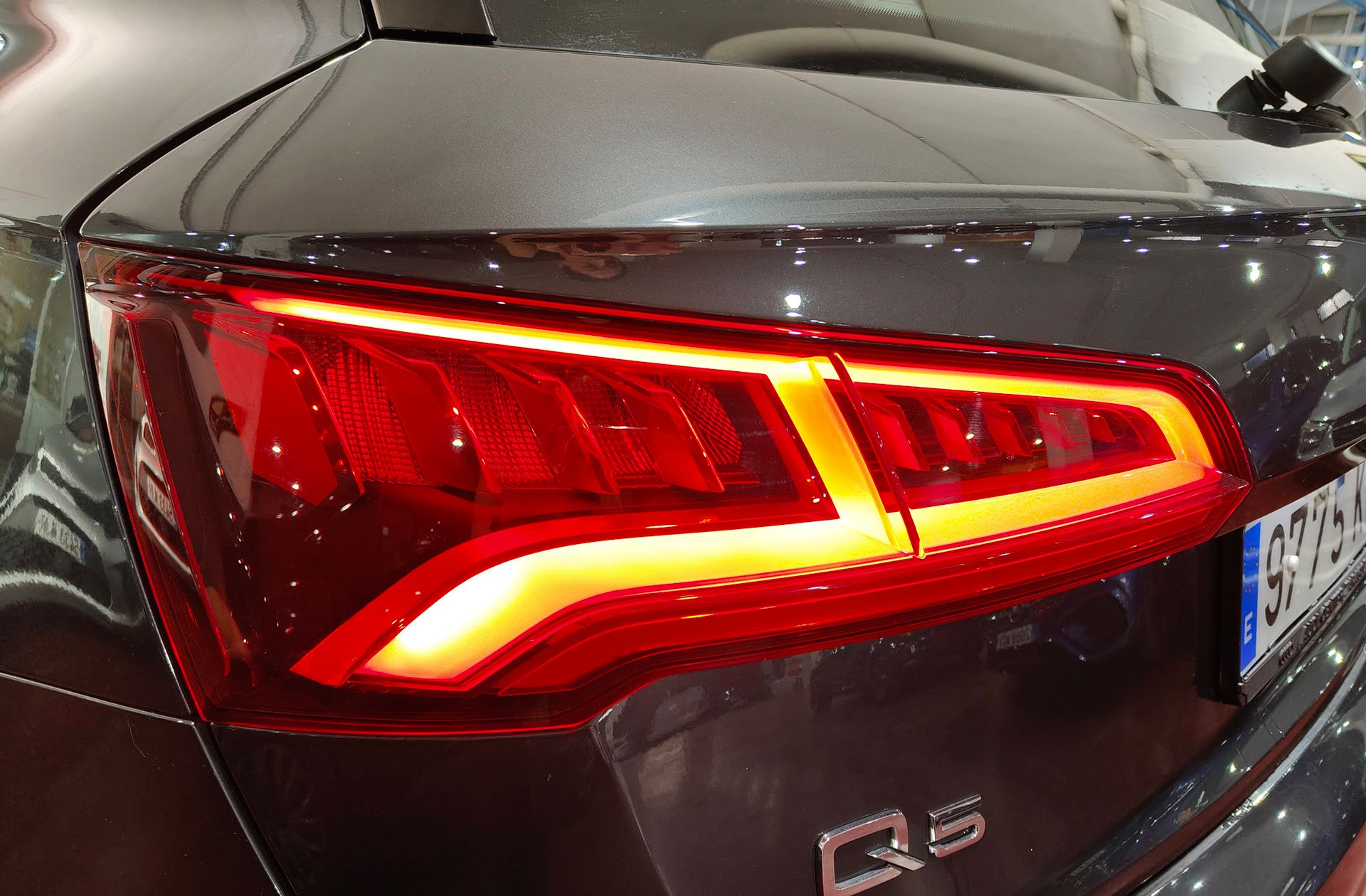 Audi Q5 S line 2.0 TDI quattro S tronic - foto 23