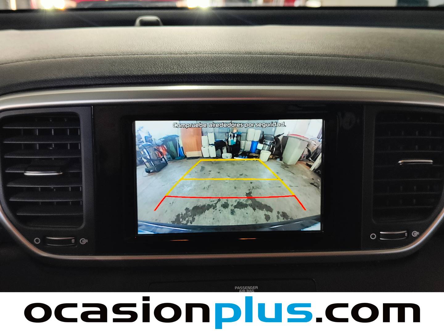 Equipamiento del KIA Sportage KIA Sportage 1.6 GDi Concept 4x2 (132 CV)