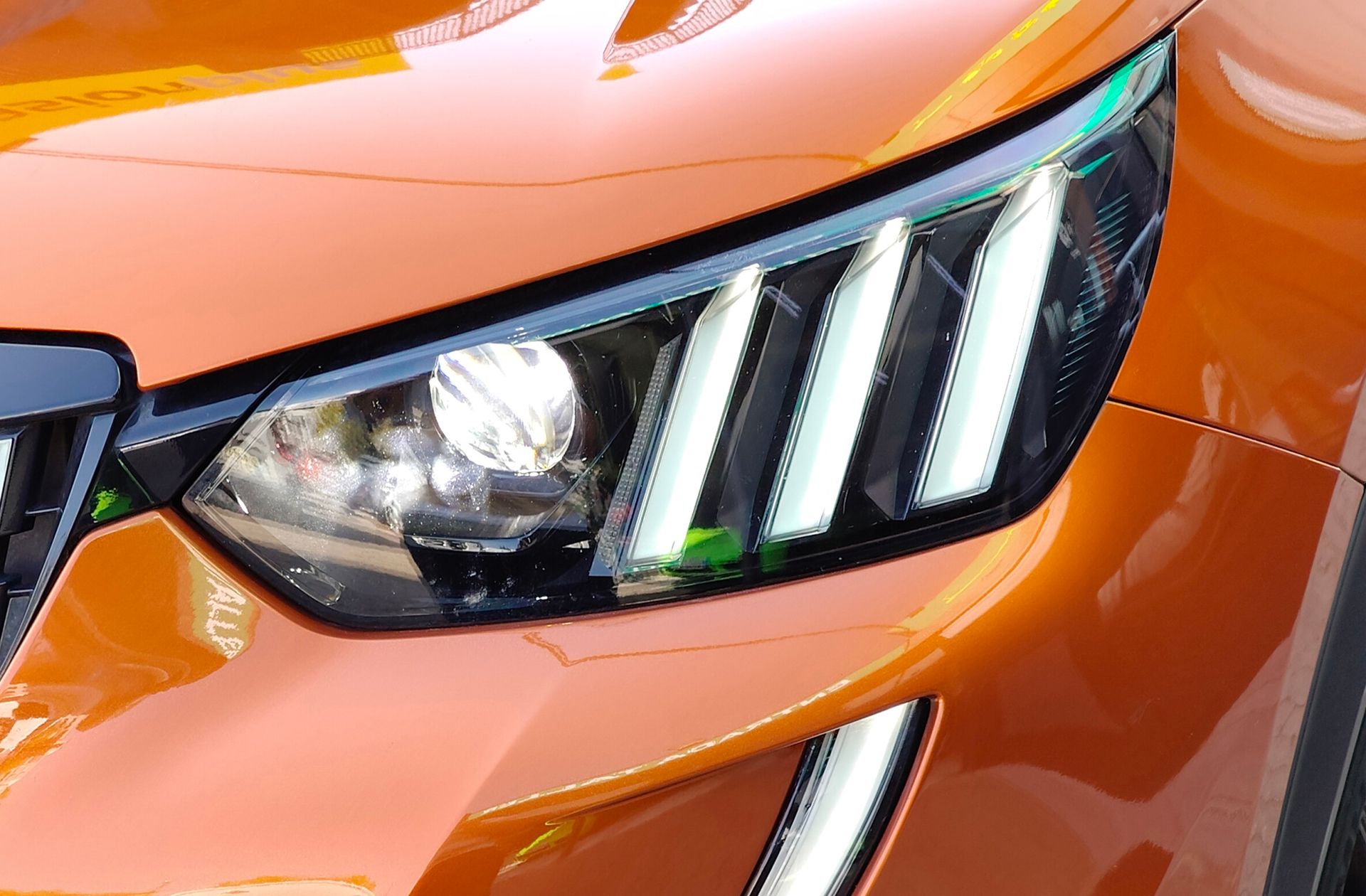 Peugeot 2008 PureTech 130 GT Line - foto 14