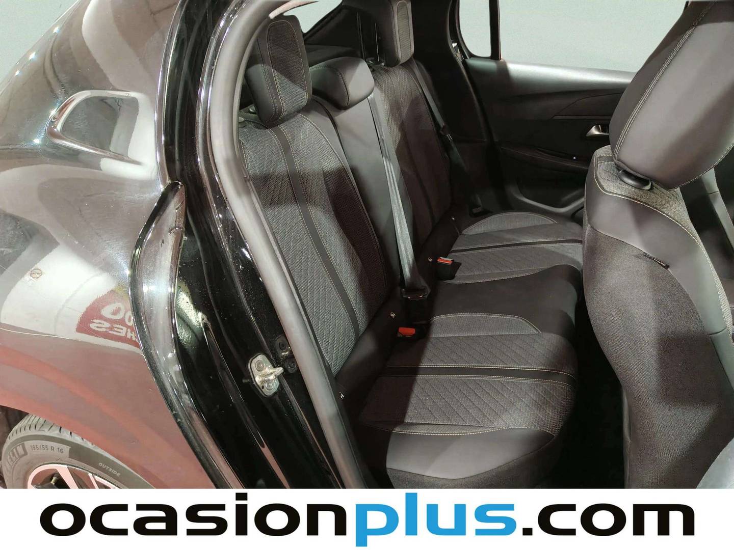 Foto Peugeot 208 Peugeot 208 PureTech 100 Allure (100 CV)