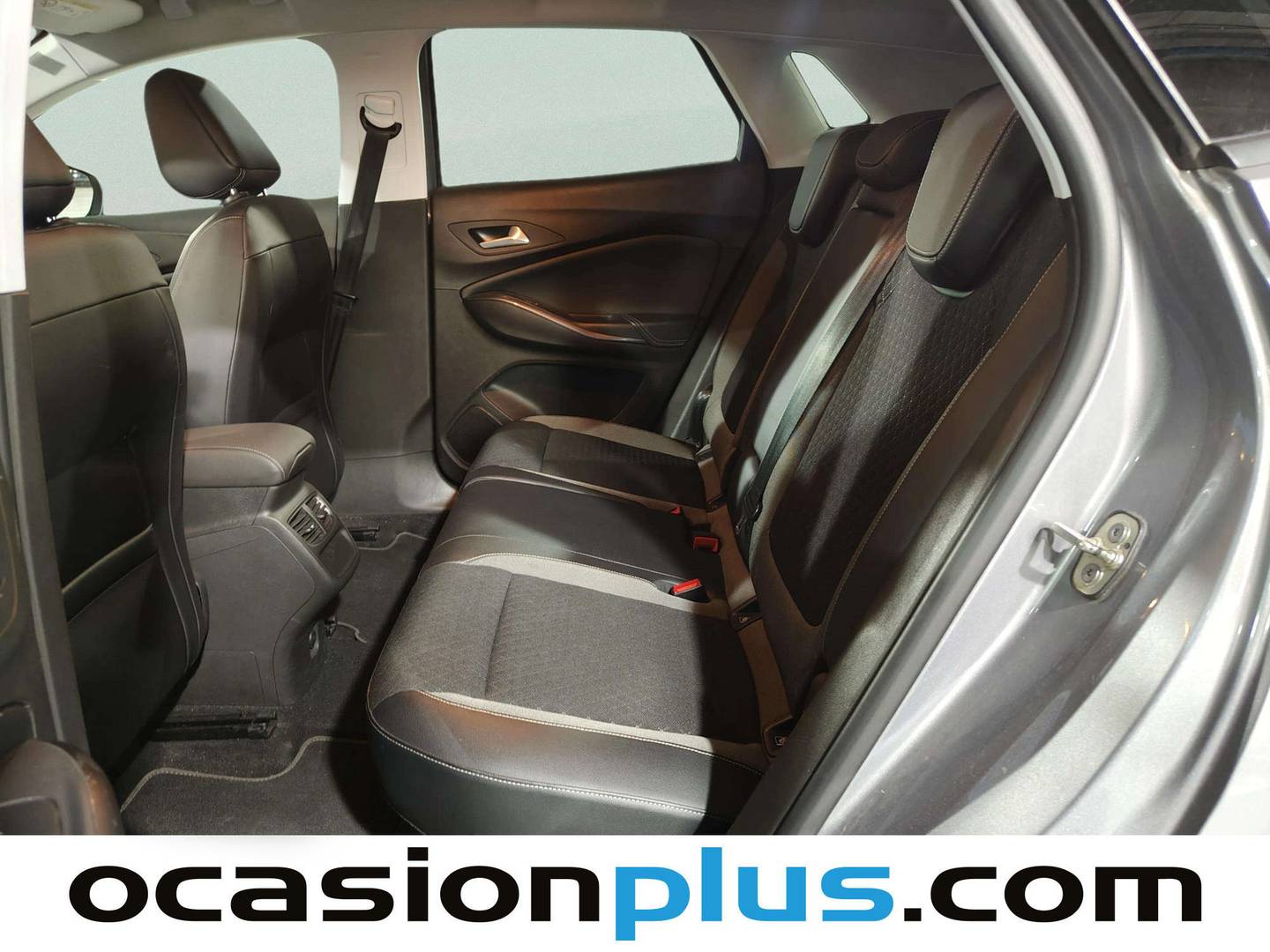 Foto asientos traseros Opel Grandland X Opel Grandland X 1.6 CDTi Excellence (120 CV)