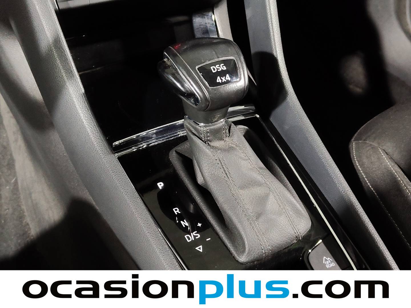 Foto Skoda Karoq Skoda Karoq 2.0 TDI Ambition 4X4 DSG (150 CV)